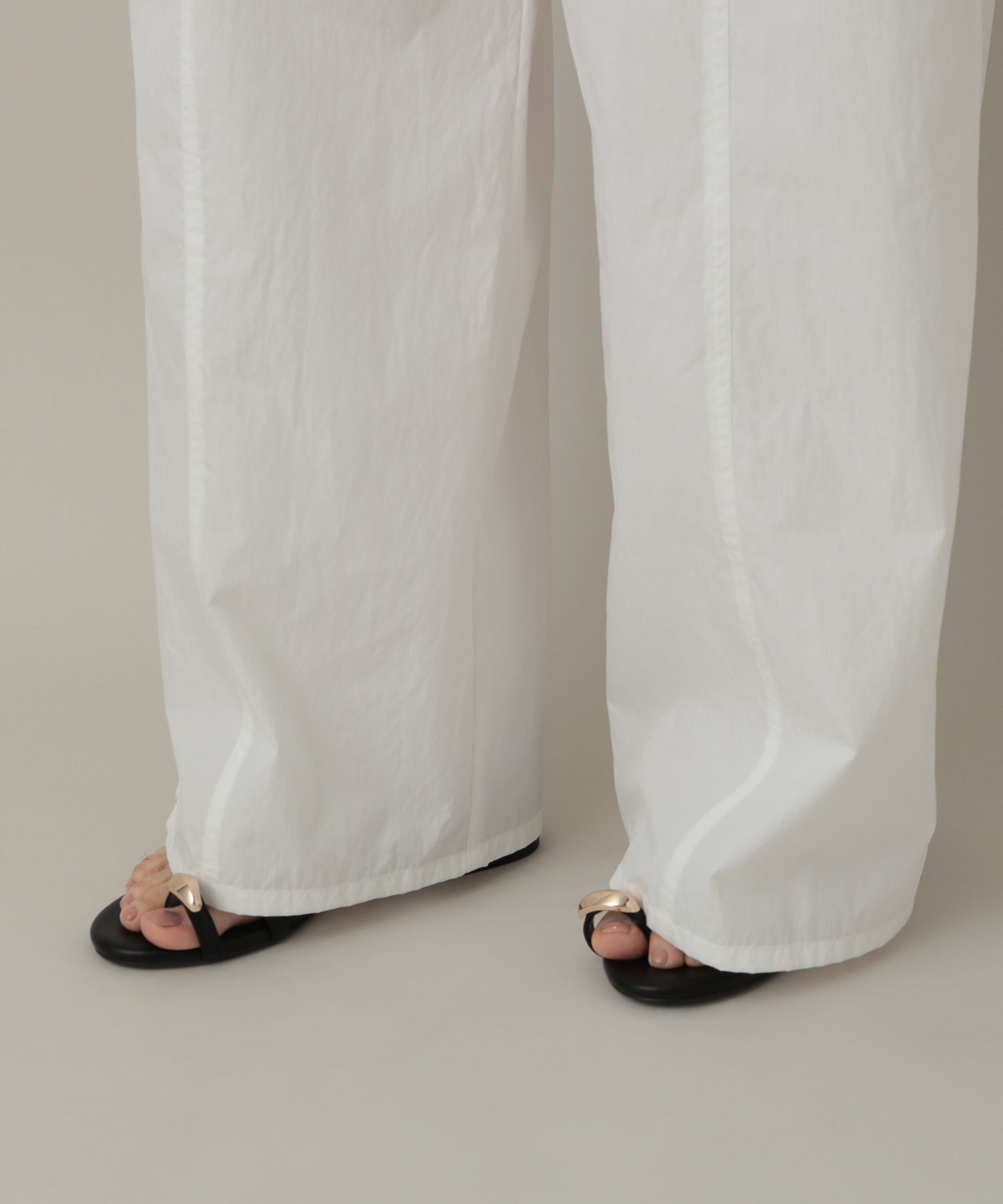 A part by 「 タイプライタータックパンツ」|カーゴ|