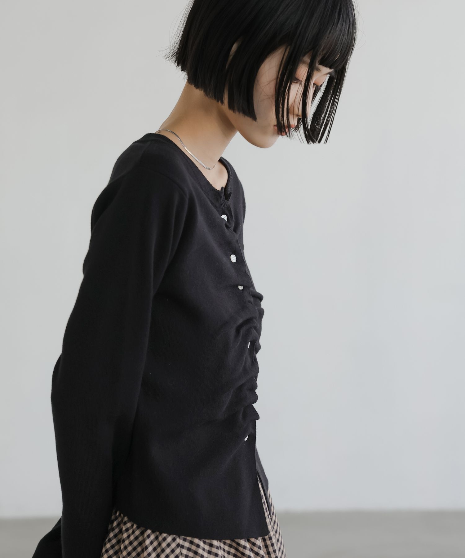 LOWRYS FARM「ギャザーボタンカーディガンＬＳ」|ニット・セーター|