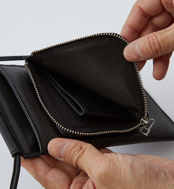 alfredoBANNISTER「スモールレザー コンパクト ポシェット」|ショルダー・メッセンジャー|