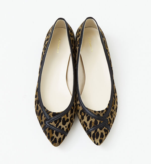 AU BANNISTER「ボロネーゼ ポインテッド フラット パンプス」|パンプス|