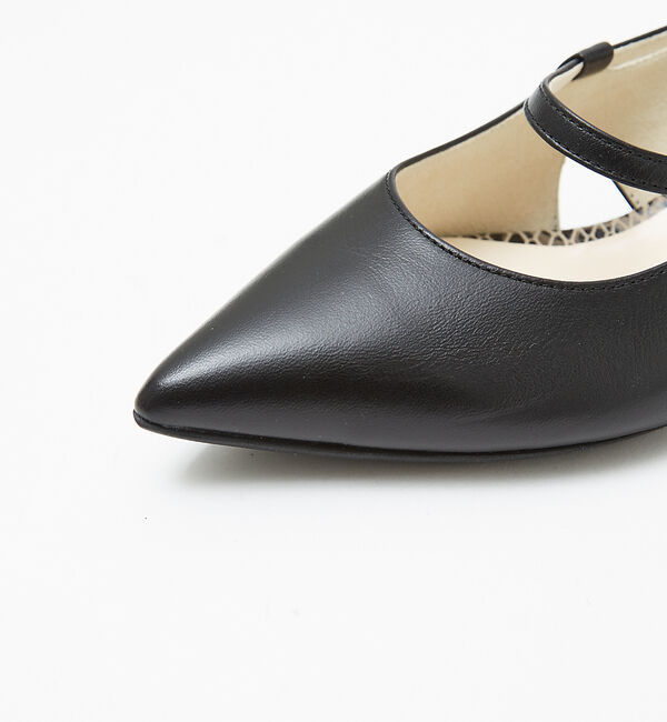 AU BANNISTER「ポインテッドラウンドストラップパンプス」|パンプス|