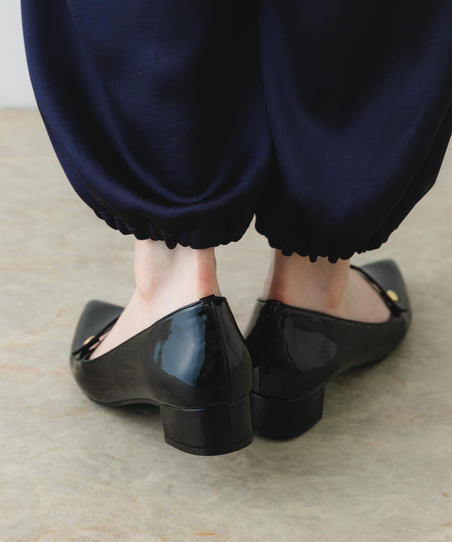 RODE SKO「ポインテッドストラップパンプス」|パンプス|