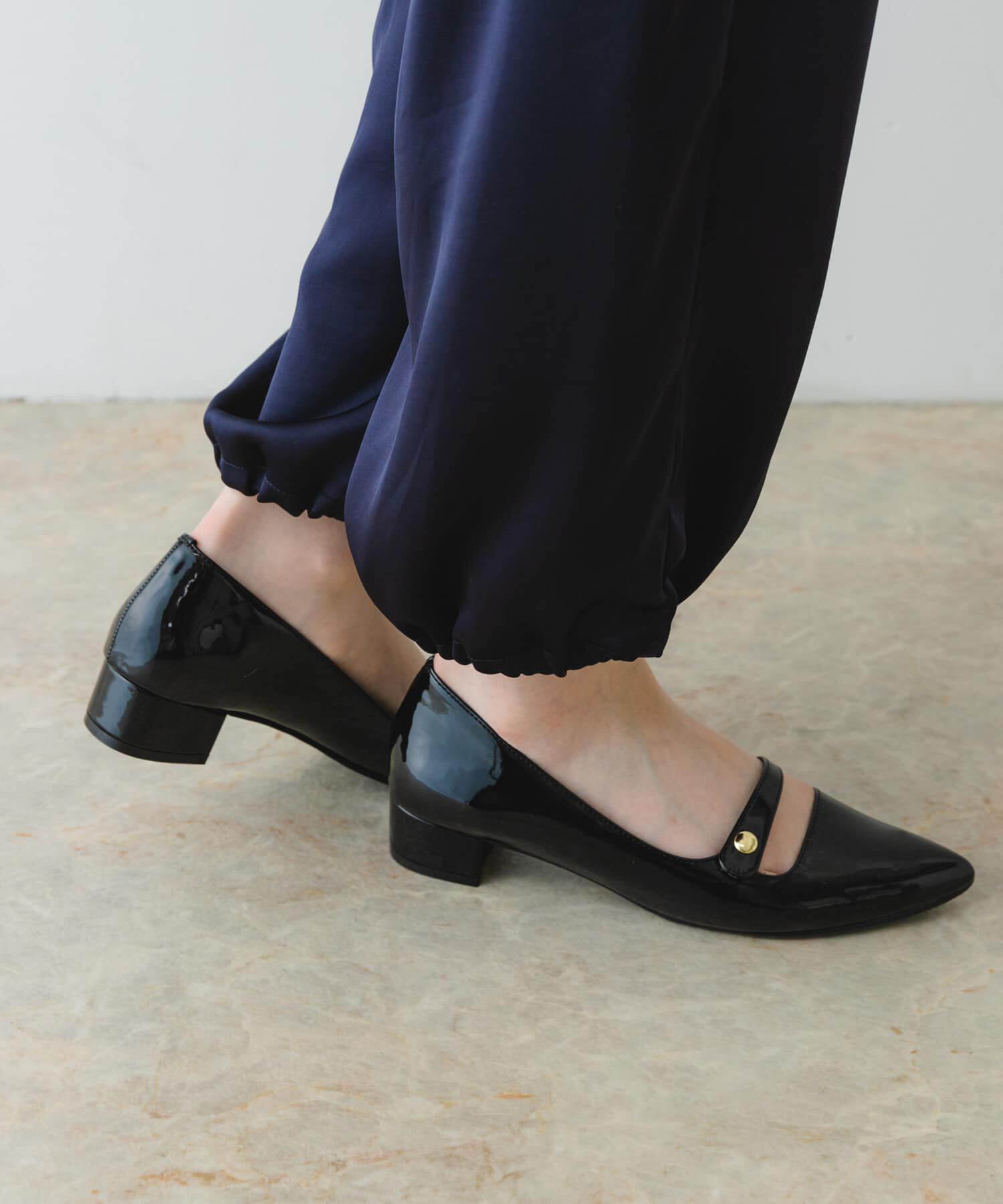 RODE SKO「ポインテッドストラップパンプス」|パンプス|