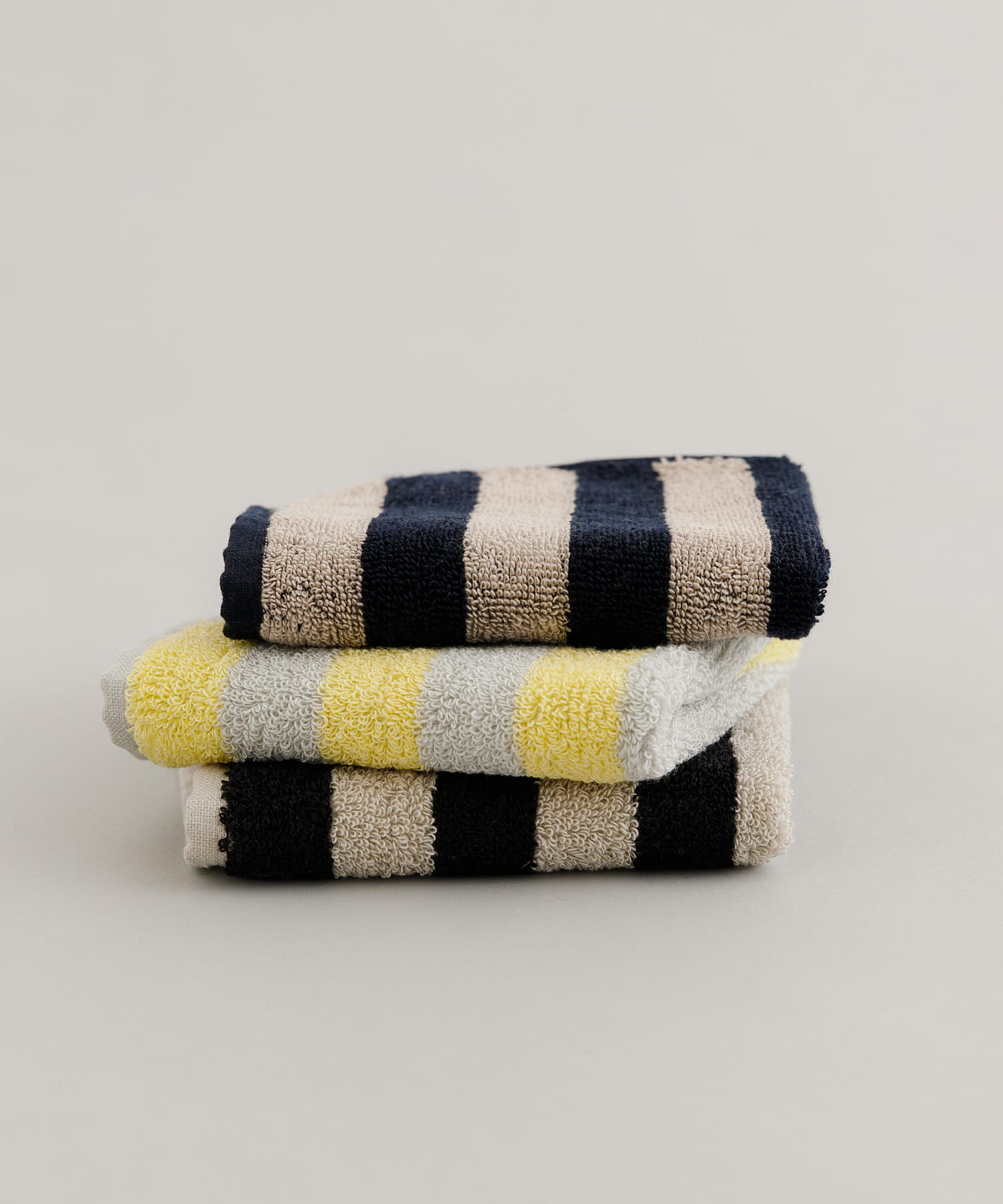 URBAN RESEARCH「『UR TECH』ストライプハンドタオル」|タオル|