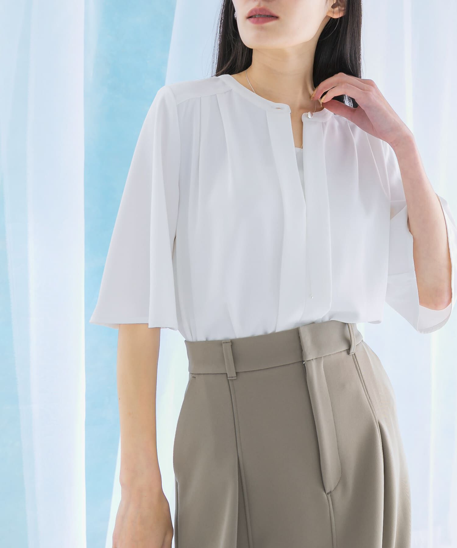 URBAN RESEARCH ROSSO「2WAYウォッシャブルフレアスリーブブラウス」|シャツ・ブラウス|オフホワイト