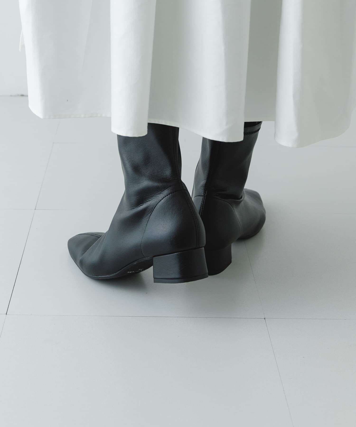 RODE SKO「『MADE IN JAPAN』3センチスクエアトゥショートブーツ」|ショートブーツ|