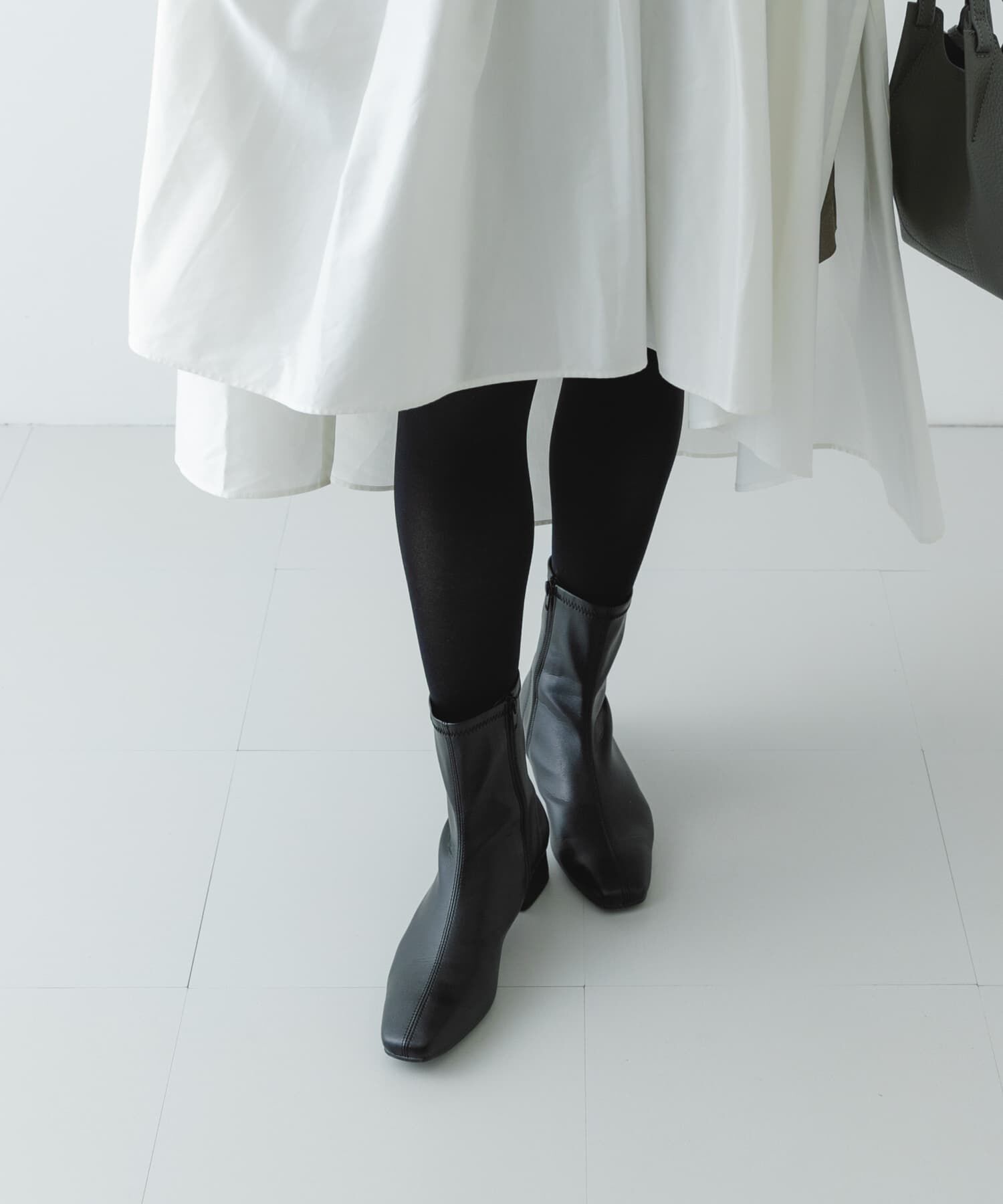 RODE SKO「『MADE IN JAPAN』3センチスクエアトゥショートブーツ」|ショートブーツ|