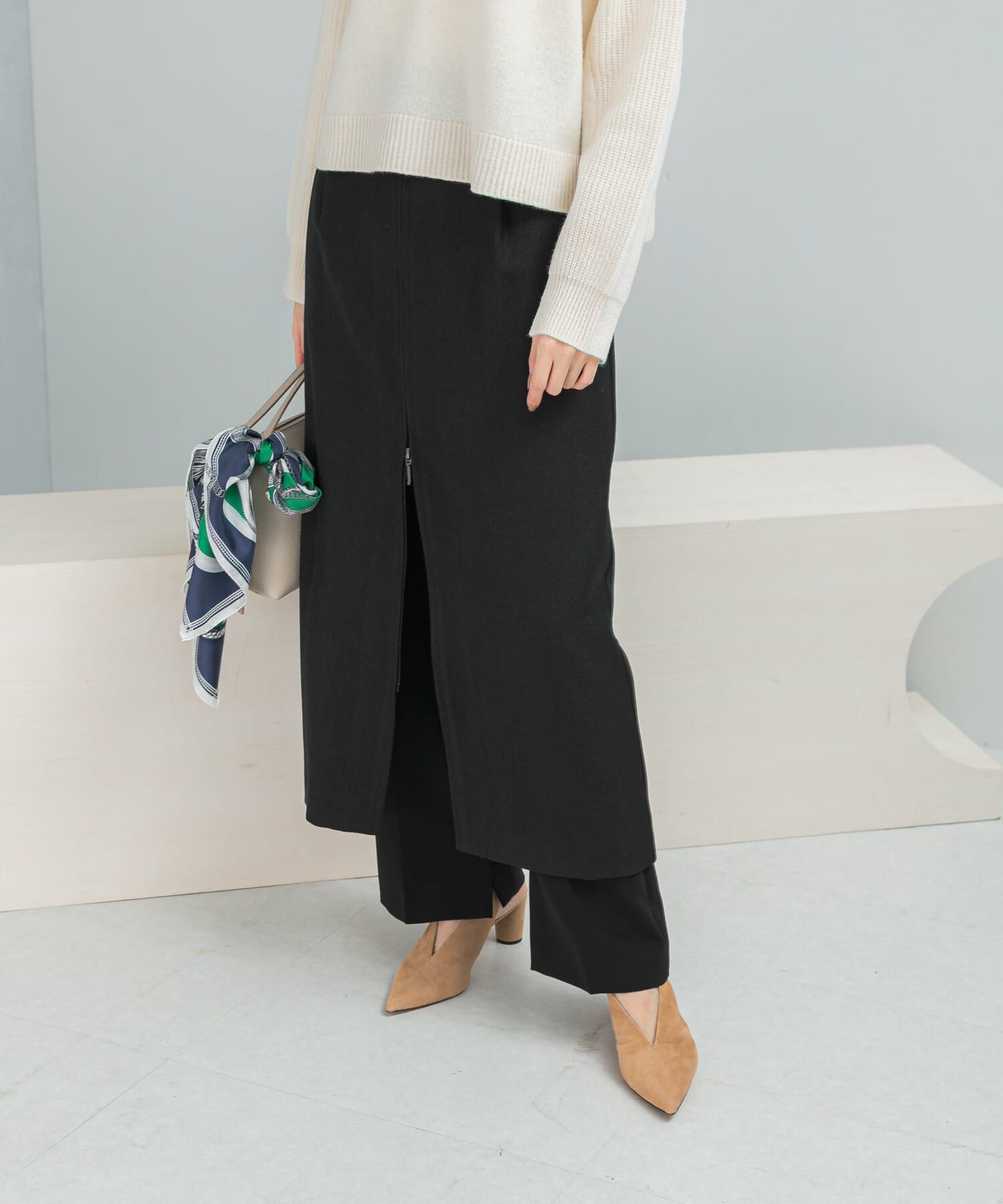 URBAN RESEARCH ROSSO「『UR TECH』後ゴムスリットストレートスカート」|スカート|