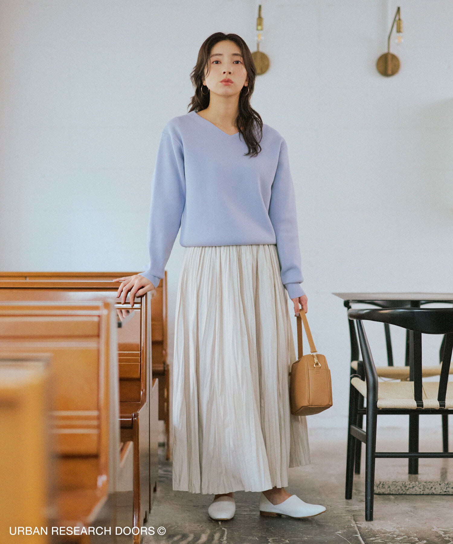 URBAN RESEARCH DOORS「『仁村紗和さん着用』『UR TECH Renew Knit』Vネックプルオーバー」|ニット・セーター|