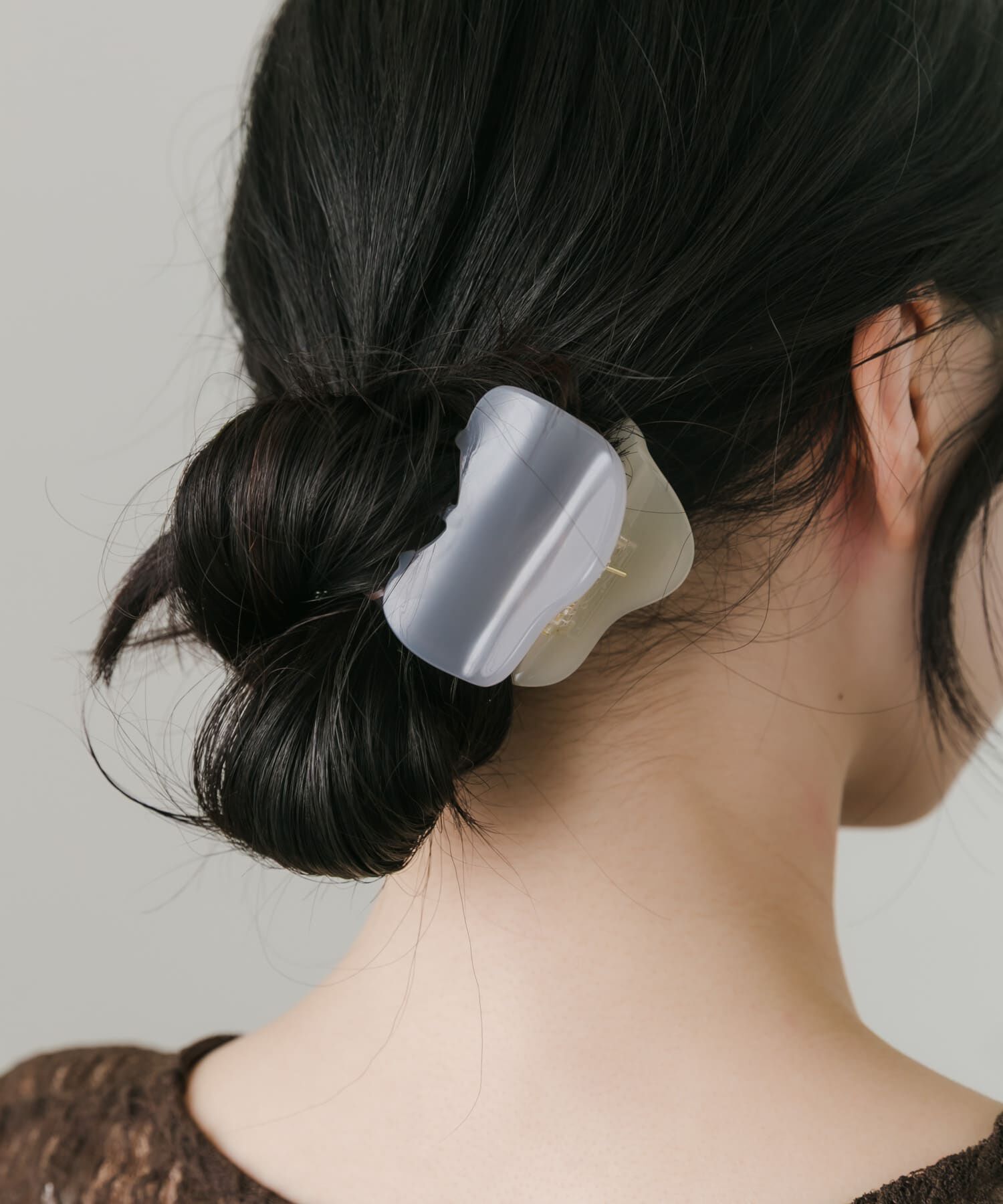 SMELLY「バイカラーニュアンスヘアバンス」|その他|グレー系その他