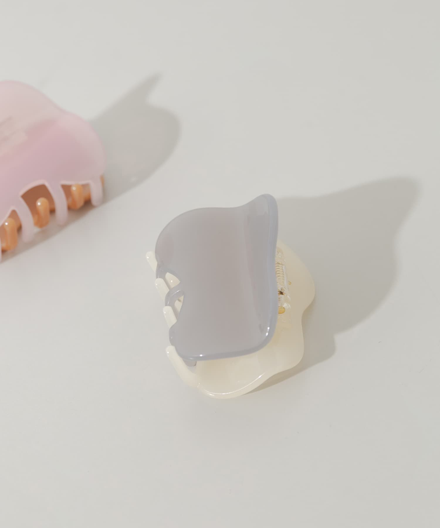 SMELLY「バイカラーニュアンスヘアバンス」|その他|