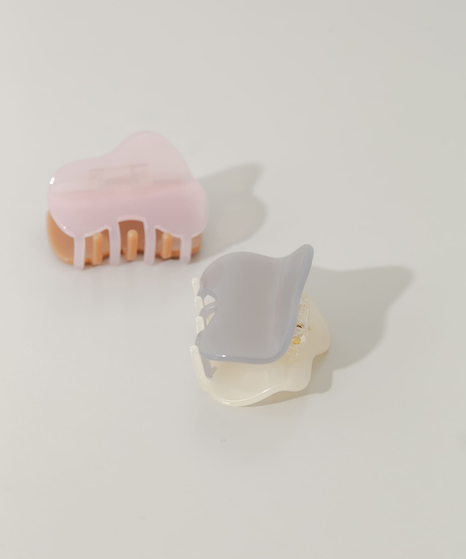 SMELLY「バイカラーニュアンスヘアバンス」|その他|