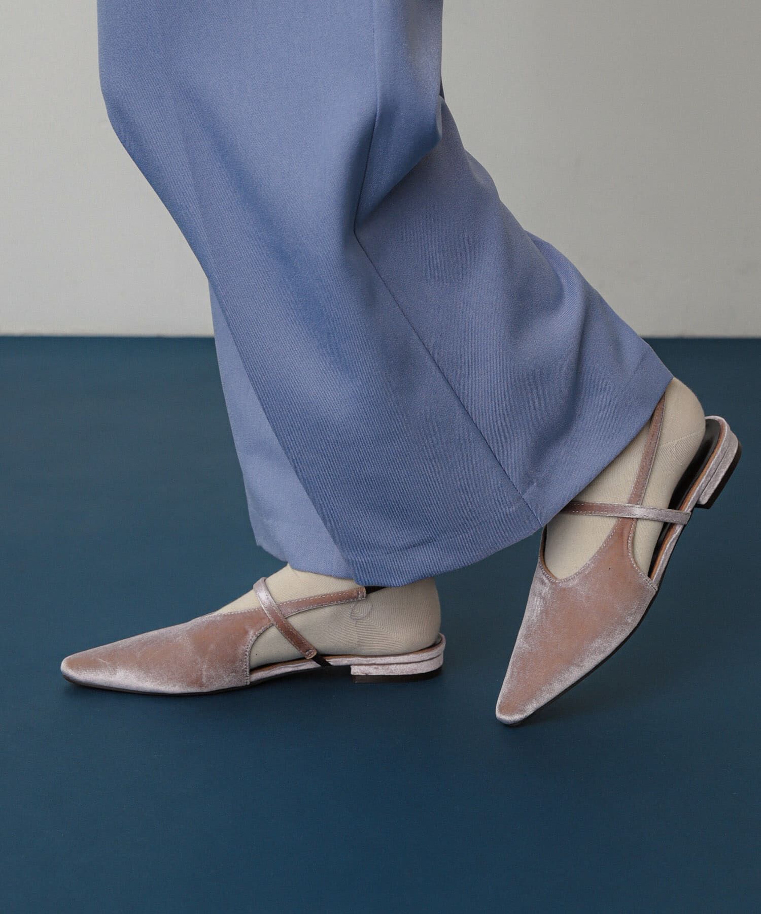 SENSE OF PLACE by URBAN RESEARCH「ベロアポインテッドシューズ」|パンプス|