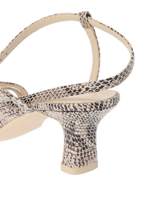 YECCA VECCA「パイソン柄ナローストラップサンダル」|サンダル|