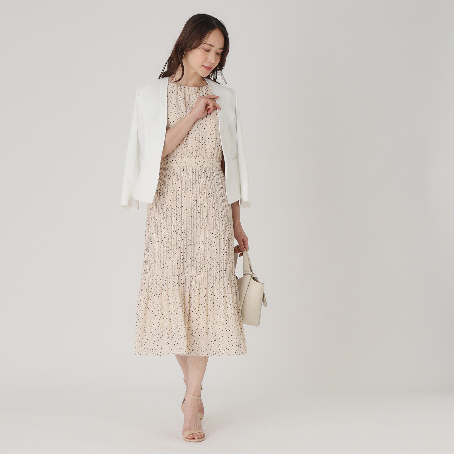 COUP DE CHANCE「【洗える／プリーツ加工】ランダムドットのプリーツワンピース」|ワンピース|