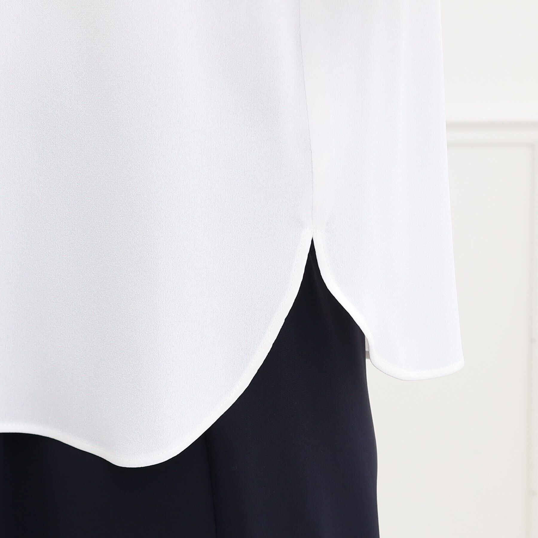 Reflect「【夏SALE／フォーマル/マシンウォッシュ可】シルキーボウタイデザインブラウス」|シャツ・ブラウス|