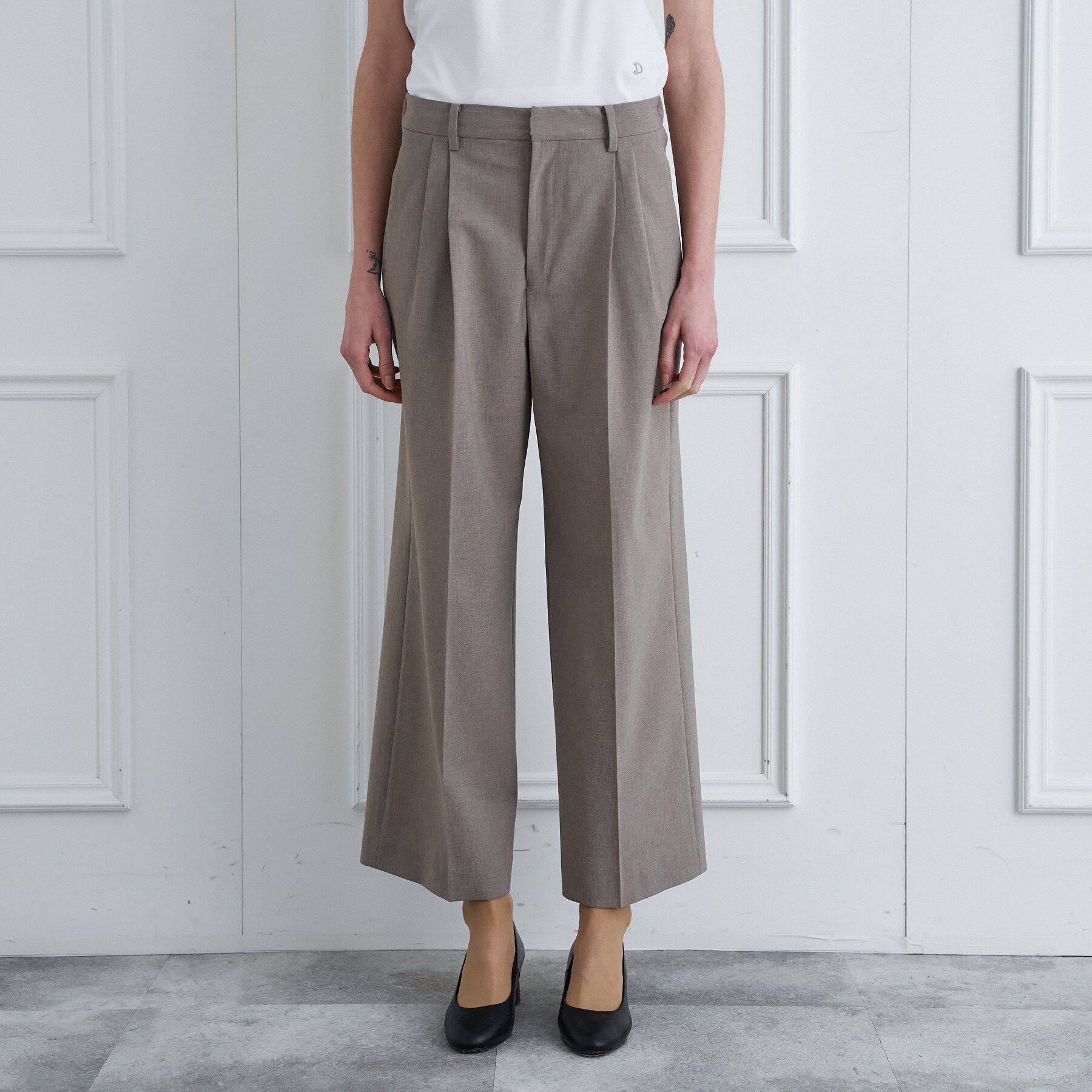 DRESSTERIOR「ウォッシャブルタックワイドパンツ」|その他|