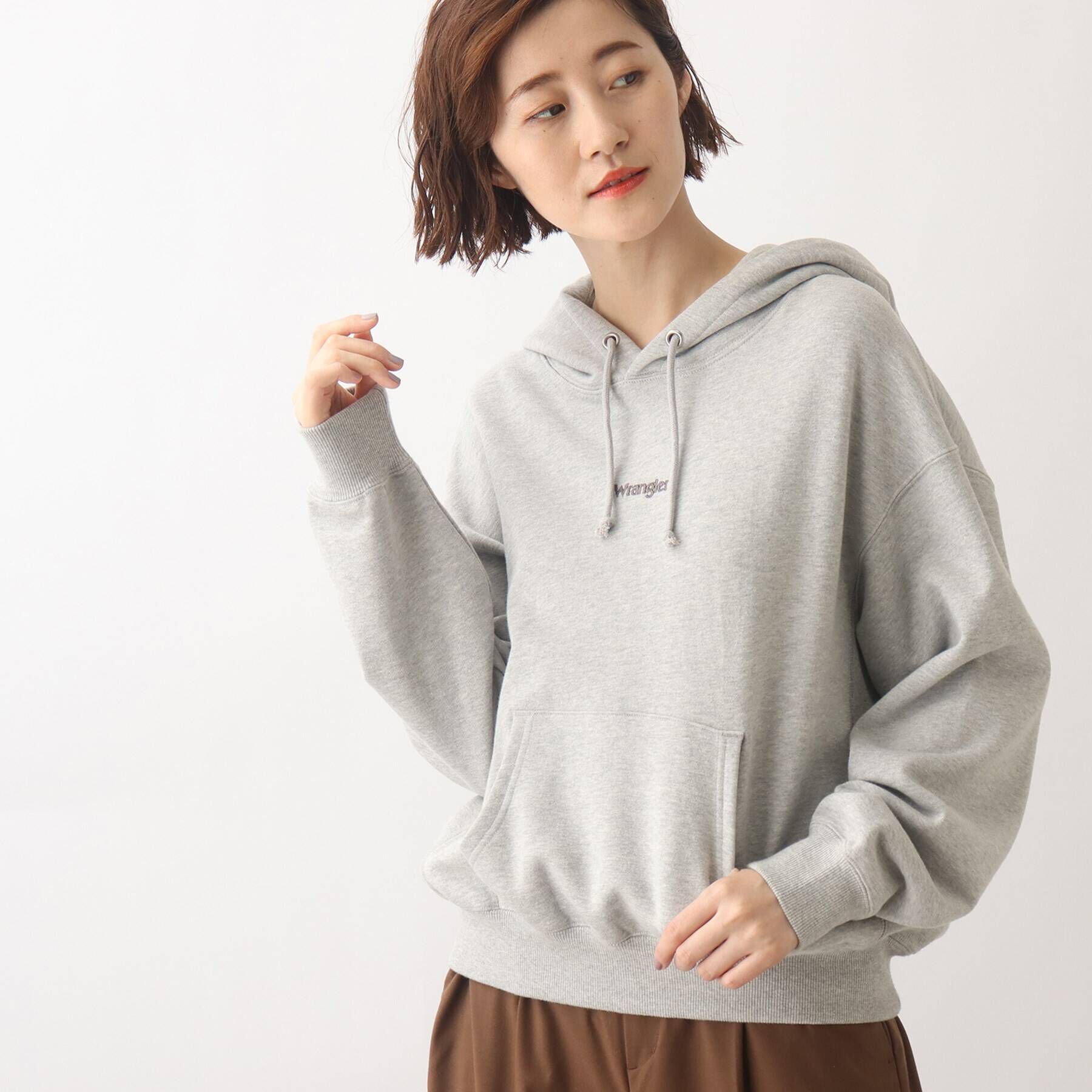 grove「【Wrangler（ラングラー）別注】オーバーサイズで旬なデザイン。裏毛フードプルオーバー」|パーカー|