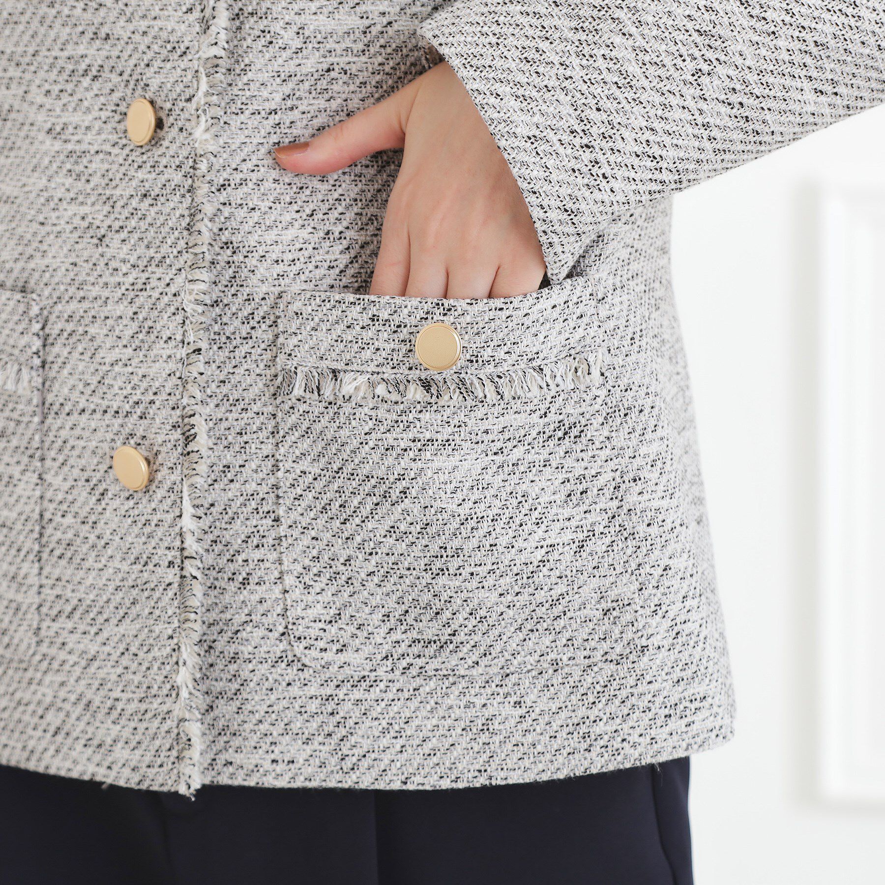 grove「【ハレの日・通勤】きちんとからカジュアルまで着回せる、ミドル丈ツイードジャケット」|ノーカラージャケット|