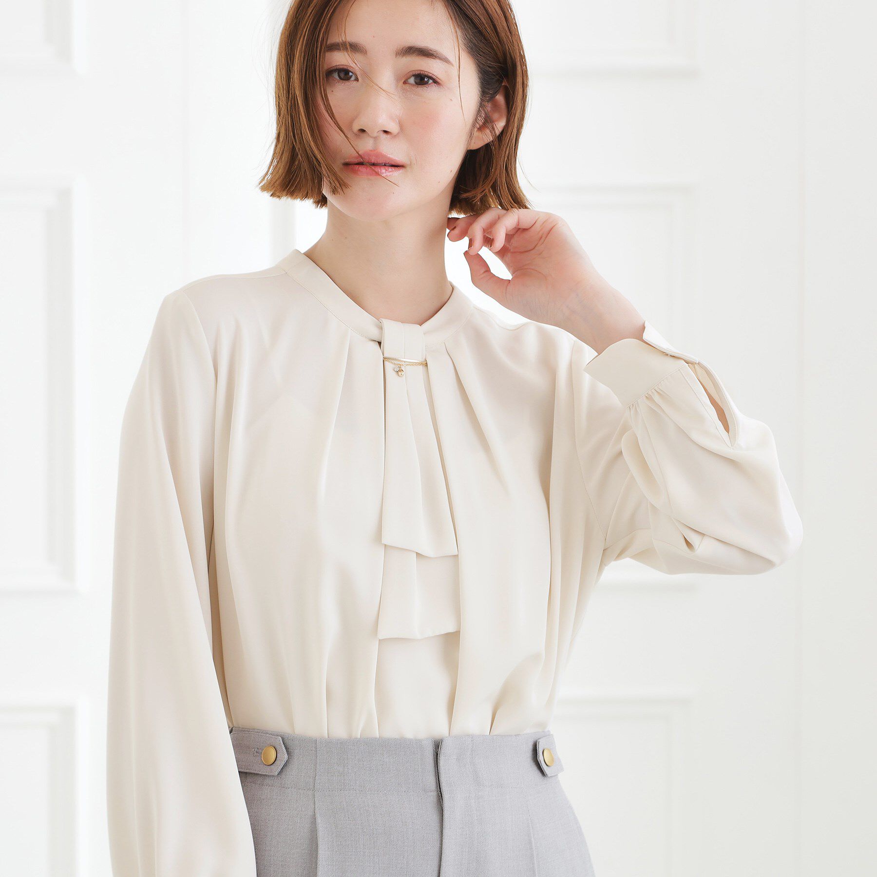 grove「【マシンウォッシュ/防シワ/UVカット】ボウタイブラウス【マルチWAY】」|シャツ・ブラウス|