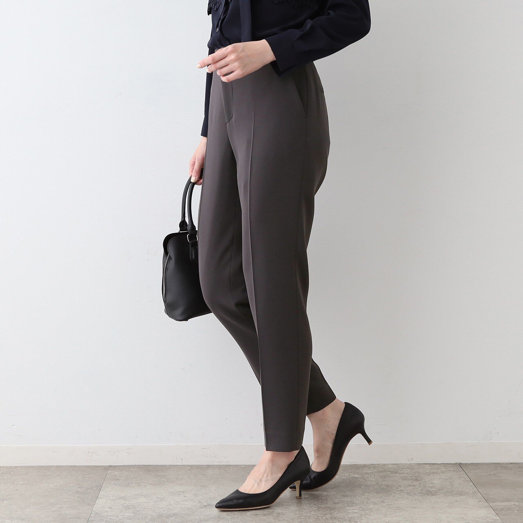 INDIVI「【日本製／トリアセテート混】テーパードパンツ」|スーツ|