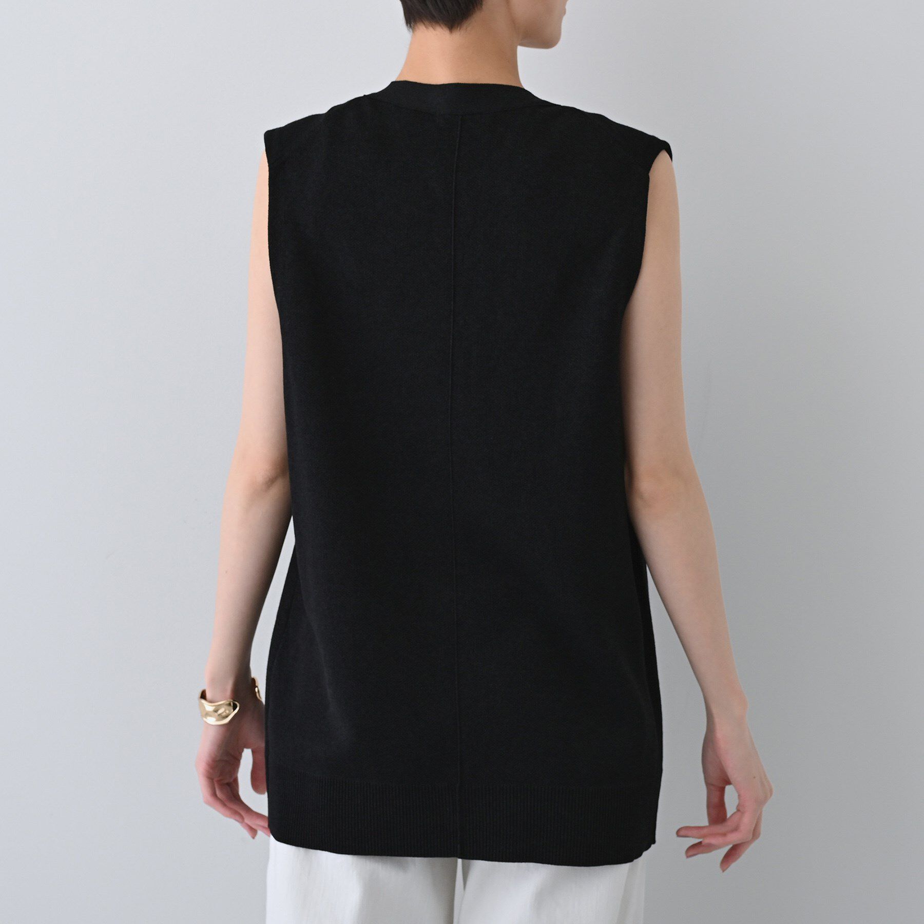 INDIVI「【コットンペーパー素材】ニットジレカーディガン」|ベスト・ジレ|