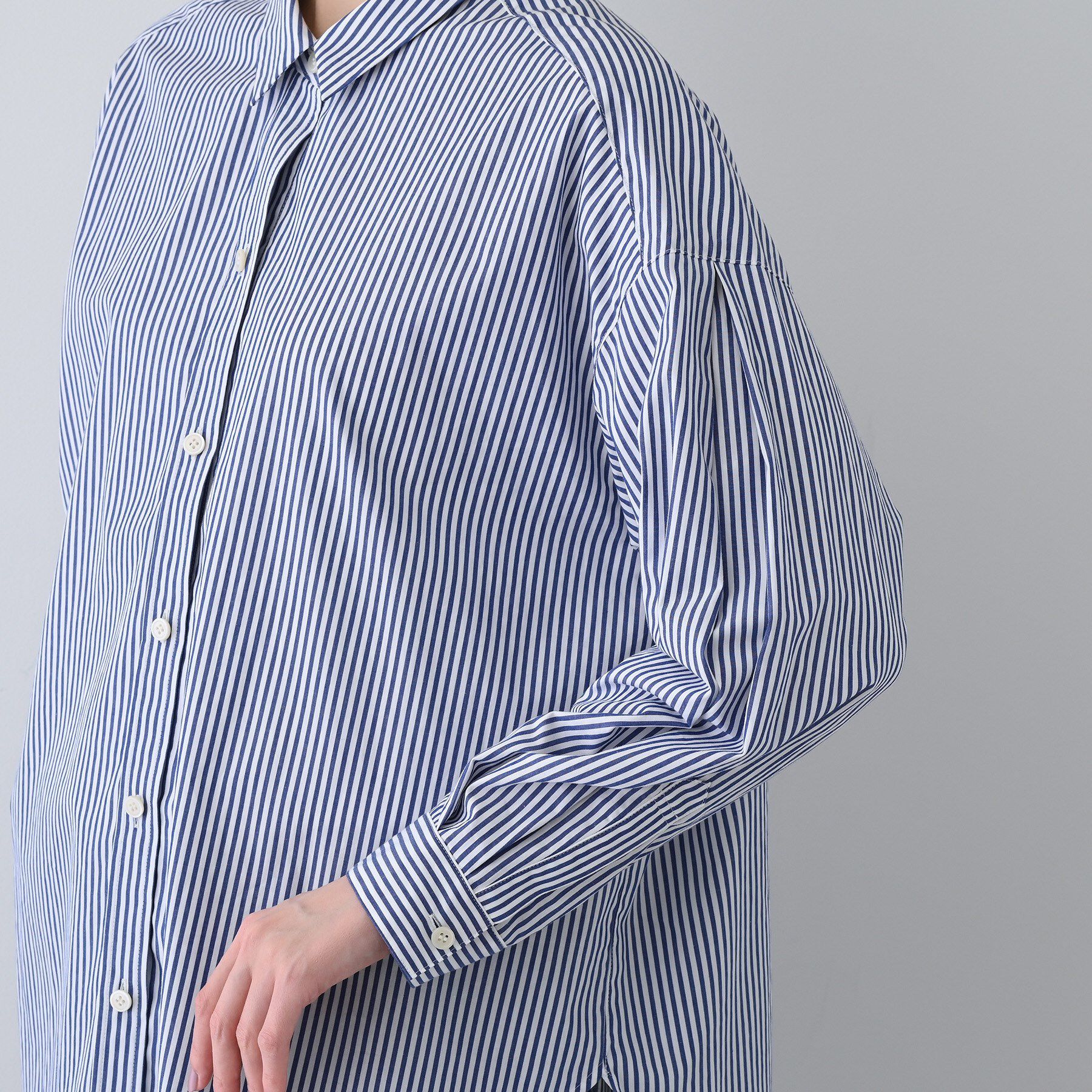 INDIVI「【UVケア／カラーストライプ柄】袖コンシャスシャツ」|シャツ・ブラウス|