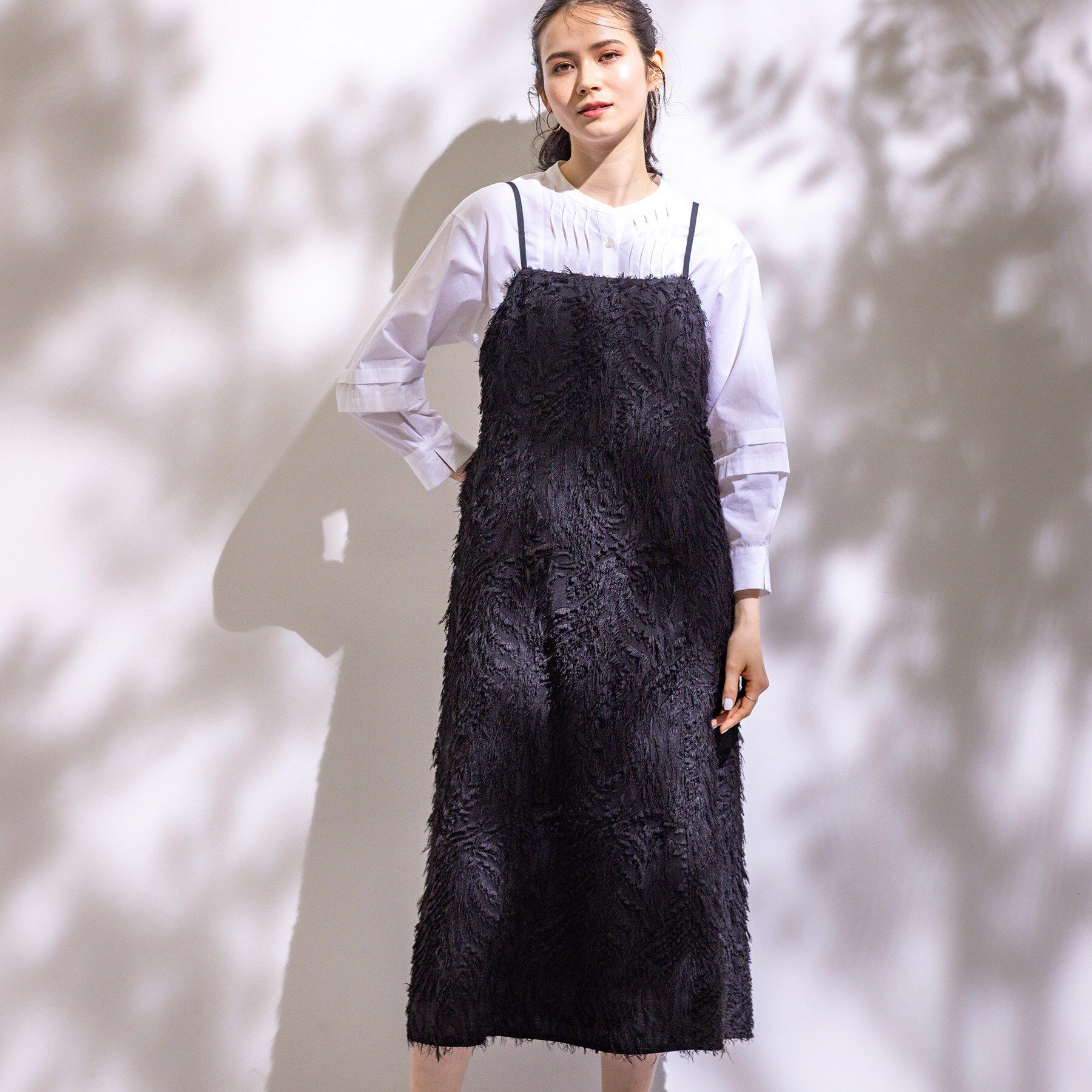 INDIVI「【トレンド素材】シアーカットジャカード キャミワンピース」|ワンピース|