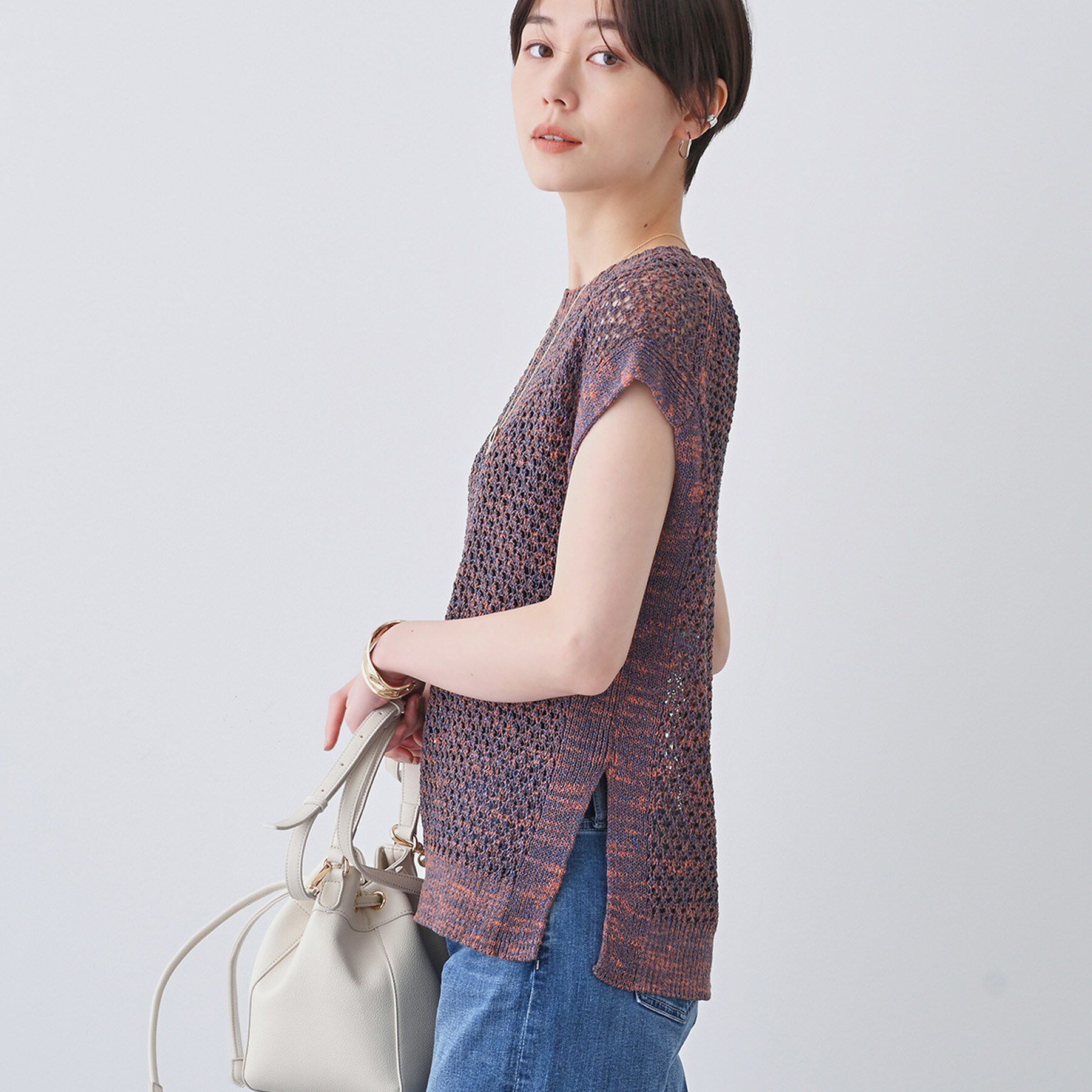 INDIVI「【ファンシー素材】透かし柄ニットベスト」|ベスト・ジレ|