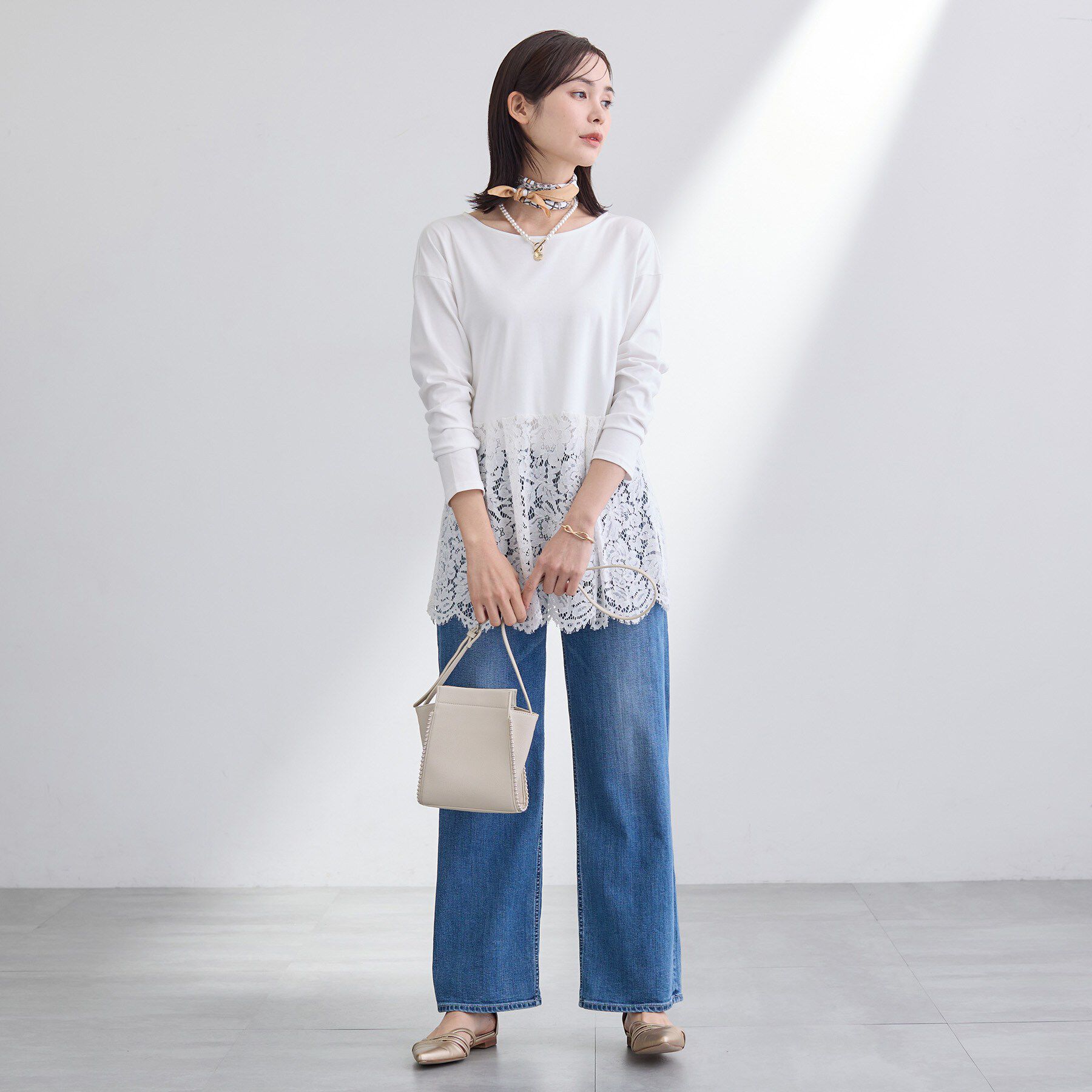 INDIVI「【洗える／レイヤードにおすすめ】レース切り替えカットソー」|Tシャツ・カットソー|