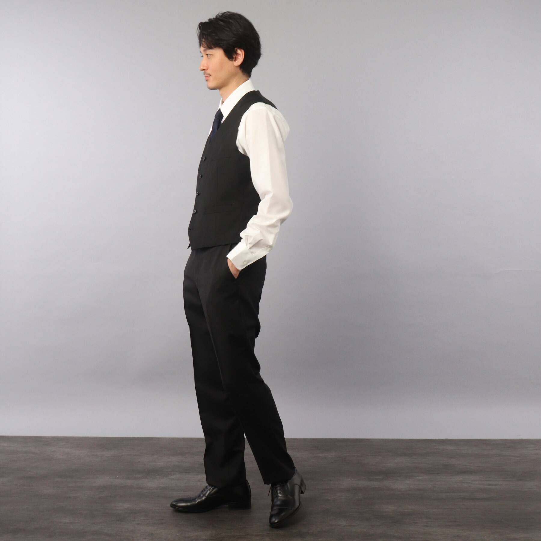 TAKEO KIKUCHI「【Sサイズ～】サージ　ベスト」|スーツ|