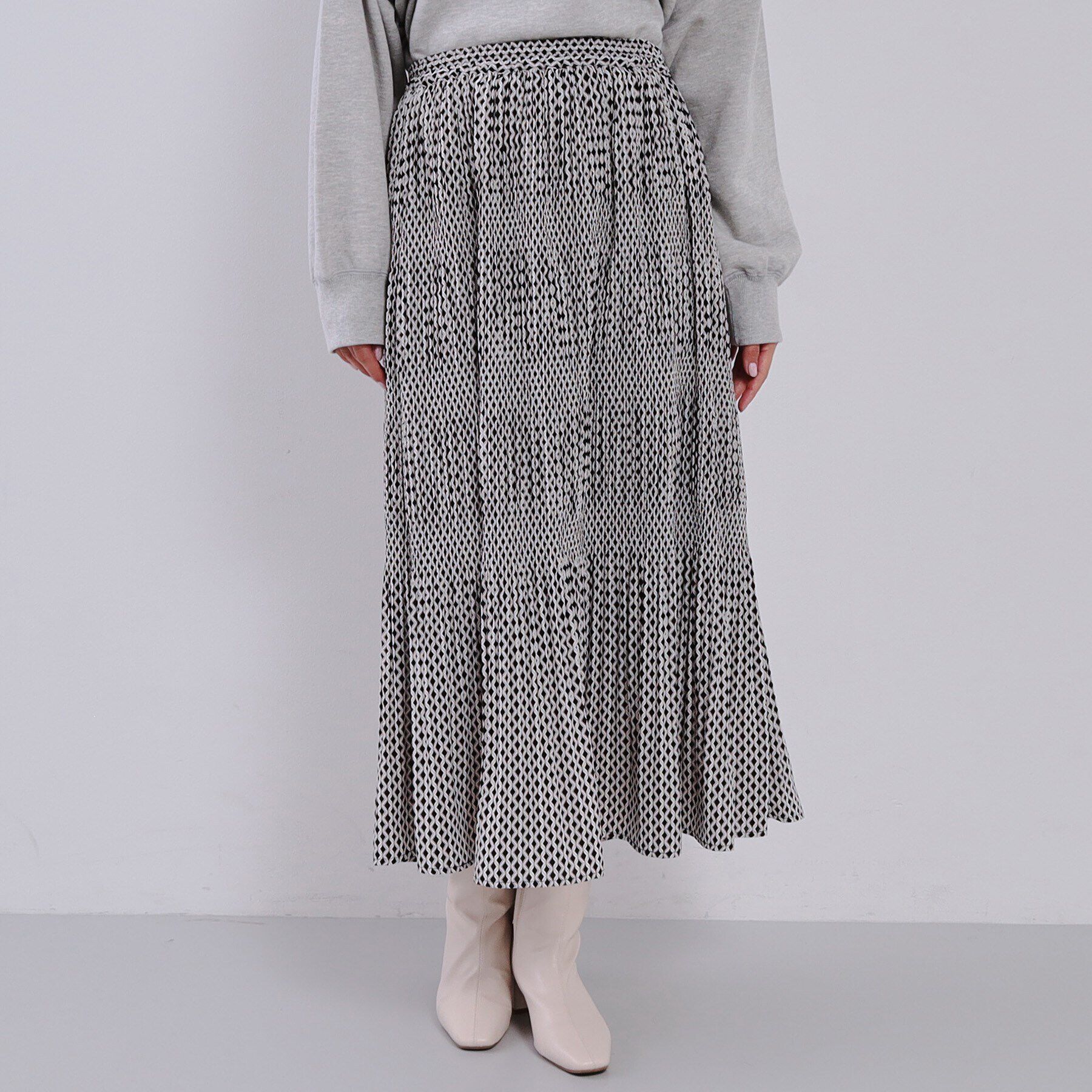 OPAQUE.CLIP「幾何柄マジョリカプリーツスカート【洗濯機洗い可】」|スカート|