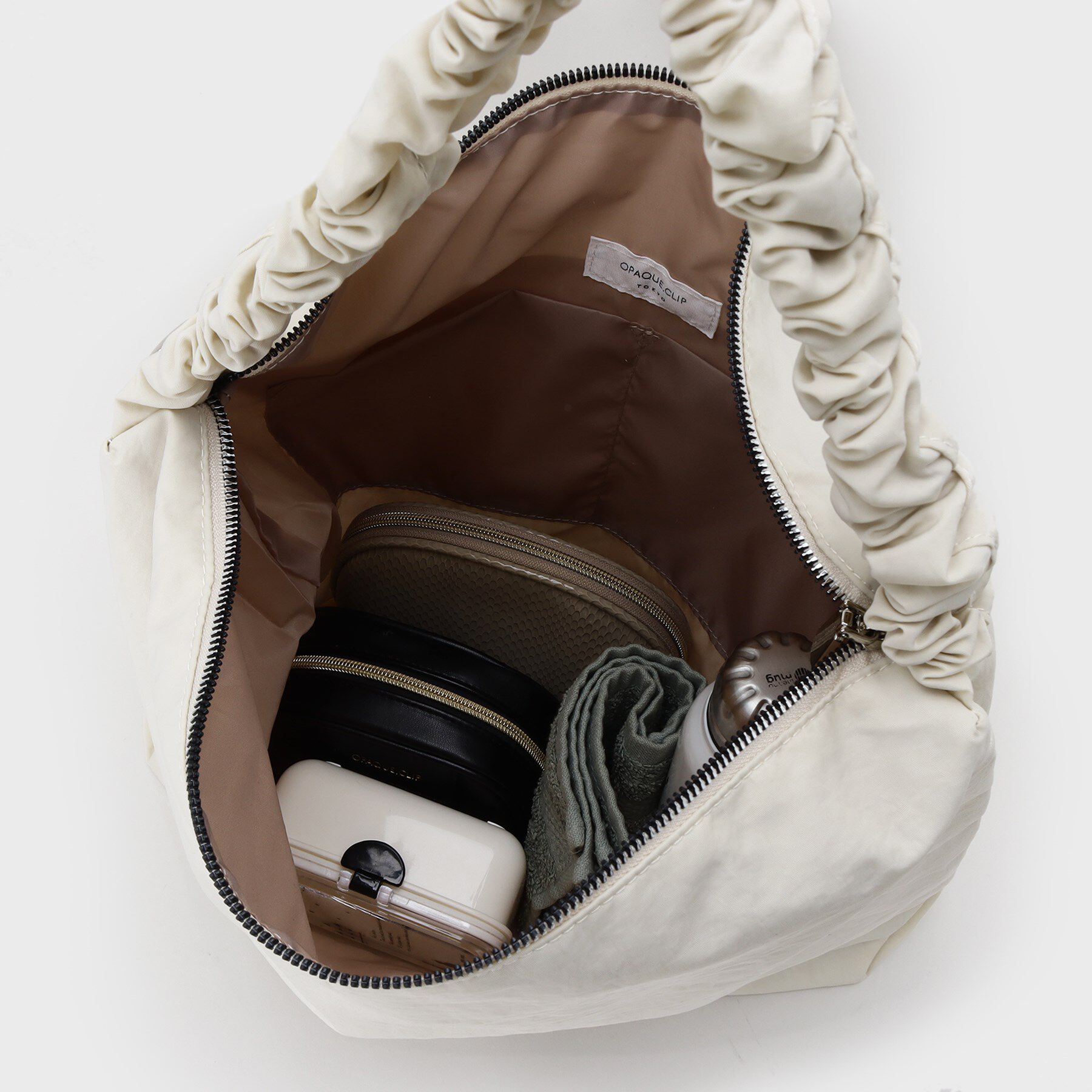 OPAQUE.CLIP「【2WAY／A4サイズ対応】ドロストギャザーフリルハンドルワンショルダーバッグ」|ショルダー・メッセンジャー|