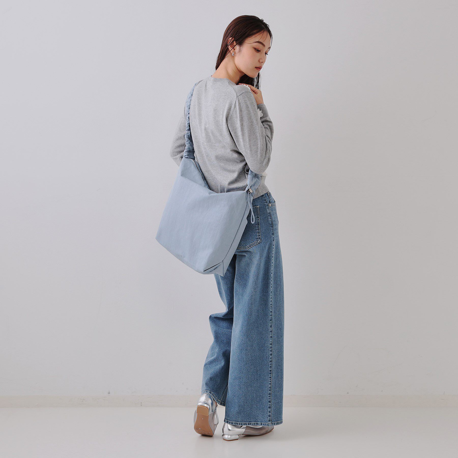 OPAQUE.CLIP「【2WAY／A4サイズ対応】ドロストギャザーフリルハンドルワンショルダーバッグ」|ショルダー・メッセンジャー|