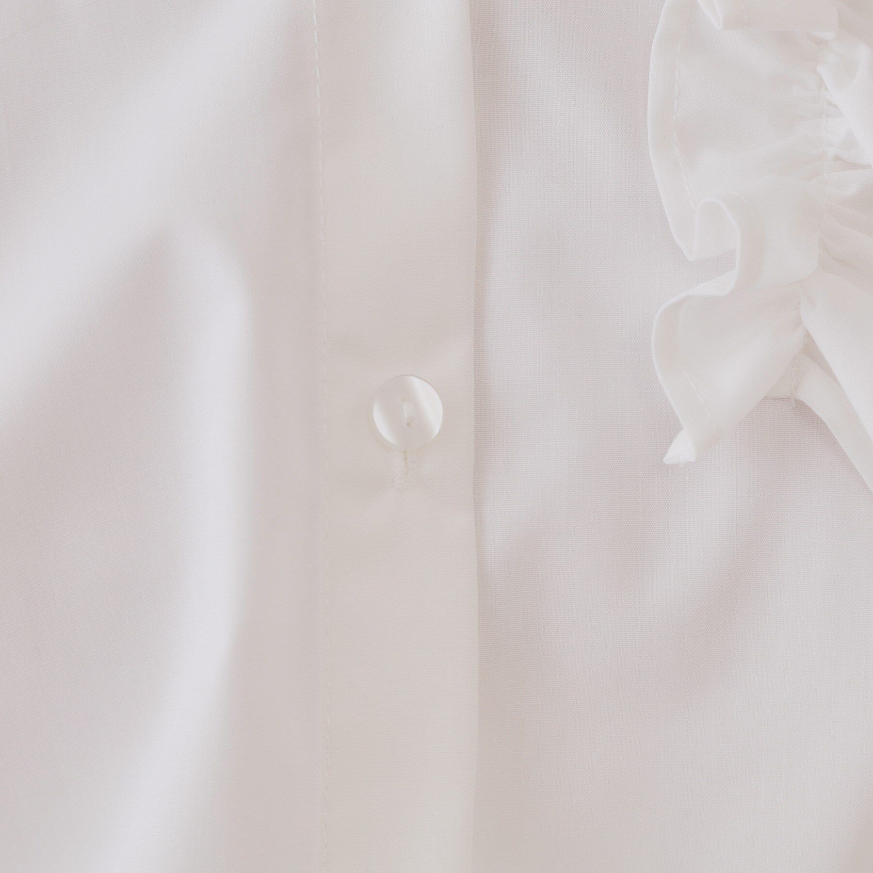 OPAQUE.CLIP「《andGIRL掲載》フリルデザインシャツ【洗濯機洗い可】」|シャツ・ブラウス|