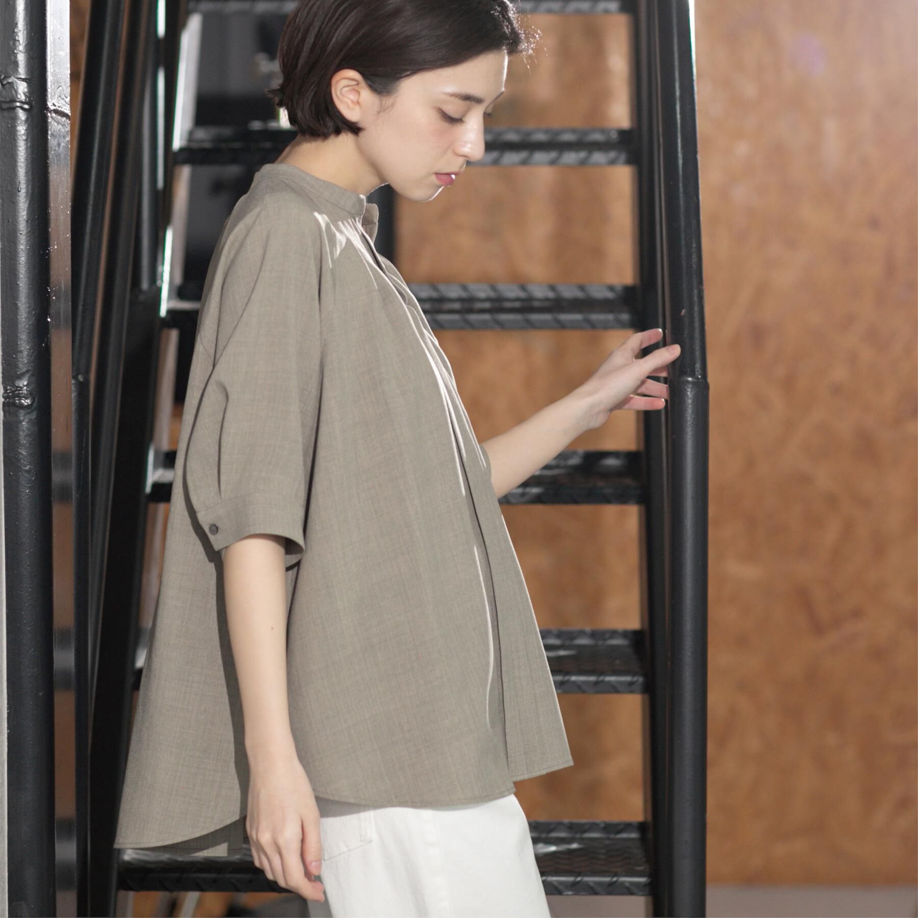 OPAQUE.CLIP「タックスキッパーブラウス【洗濯機洗い可】」|シャツ・ブラウス|トープ(054)