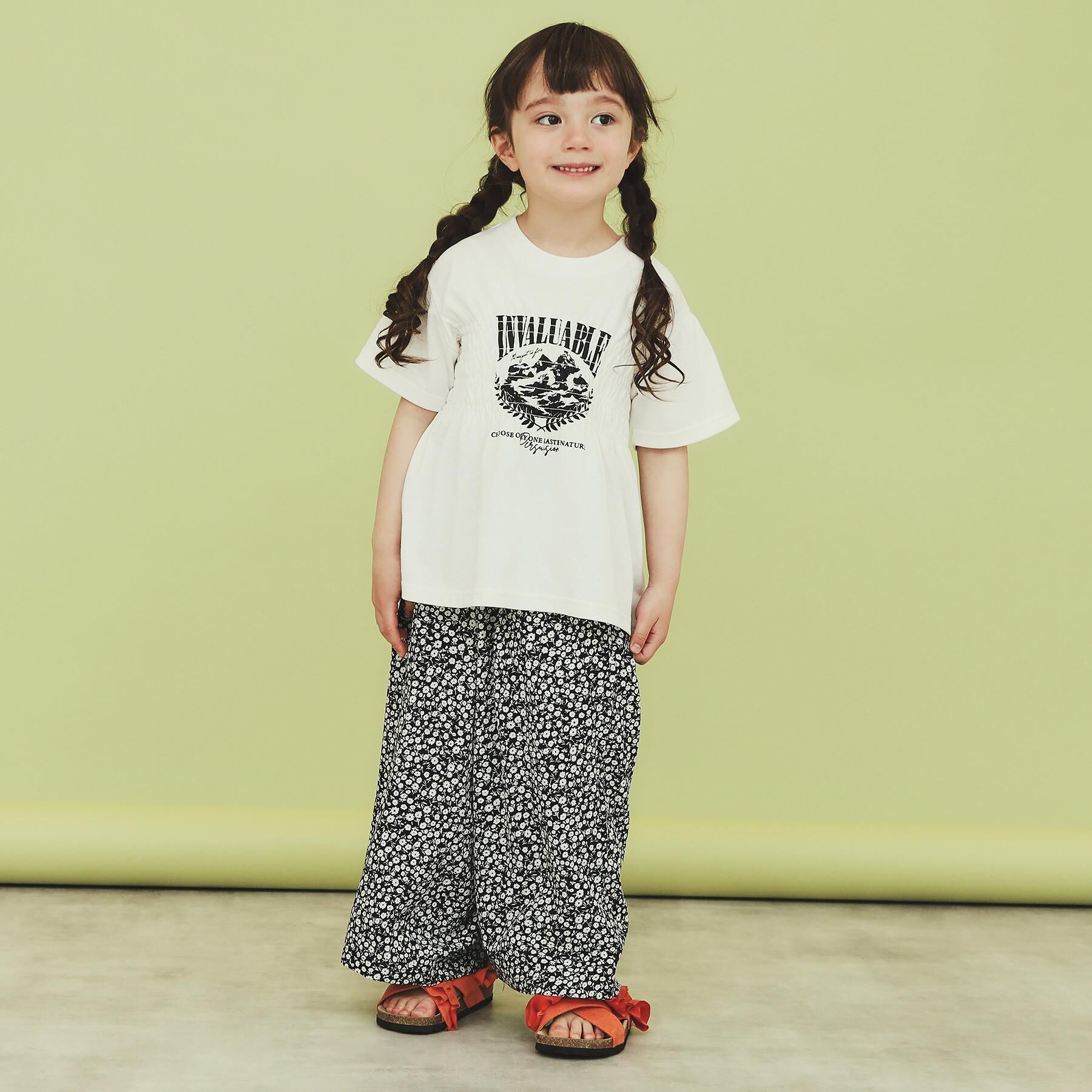 THE SHOP TK「【110-150】シャーリングロゴTシャツ/ママとおそろい・洗濯機OK」|Tシャツ・カットソー|