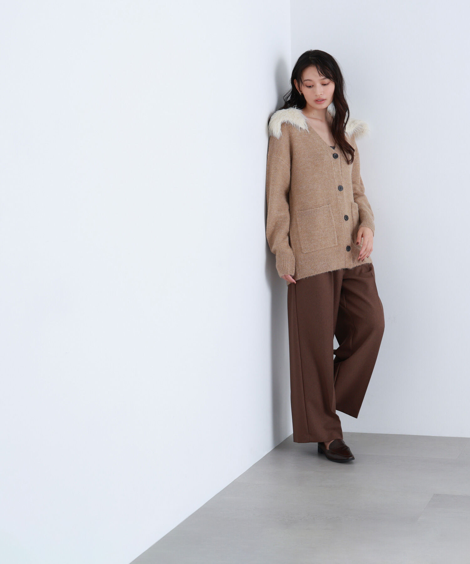  「フェイクファー付ボクシーカーディガン」|ニット・セーター|