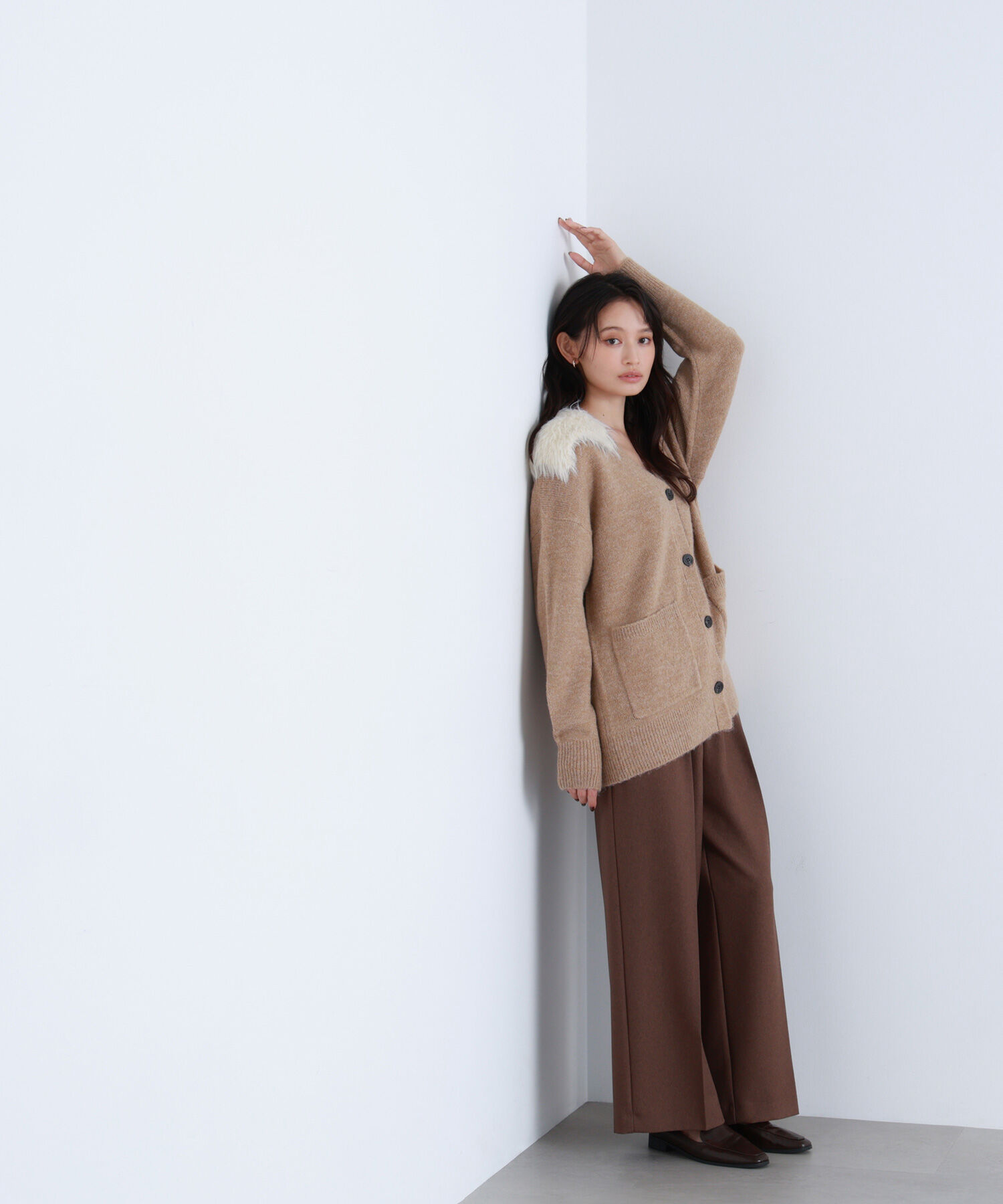  「フェイクファー付ボクシーカーディガン」|ニット・セーター|