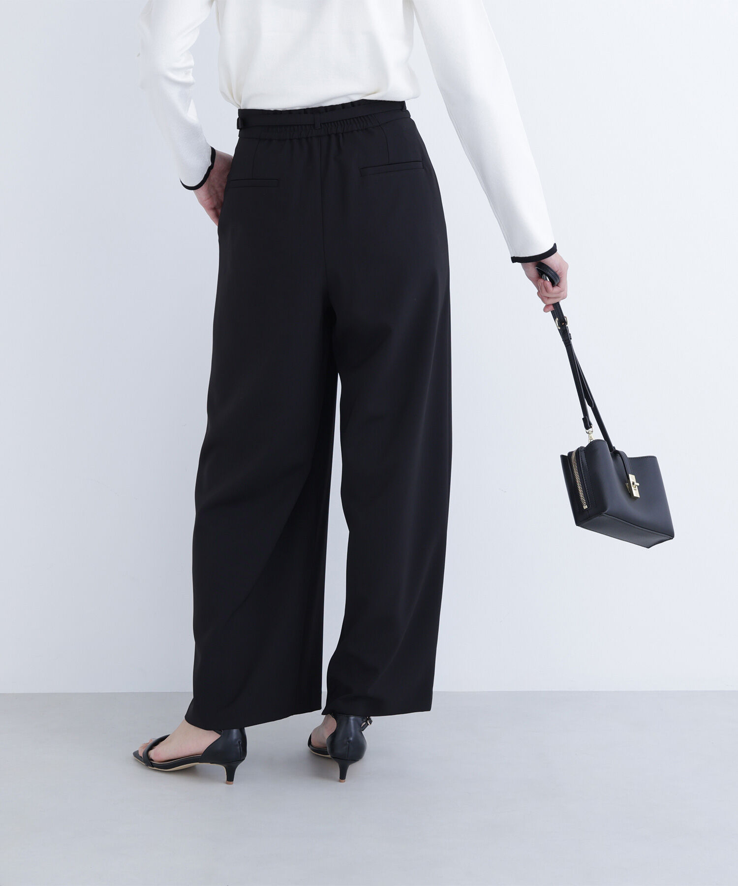  「ベルテッドタックワイドパンツ」|その他|