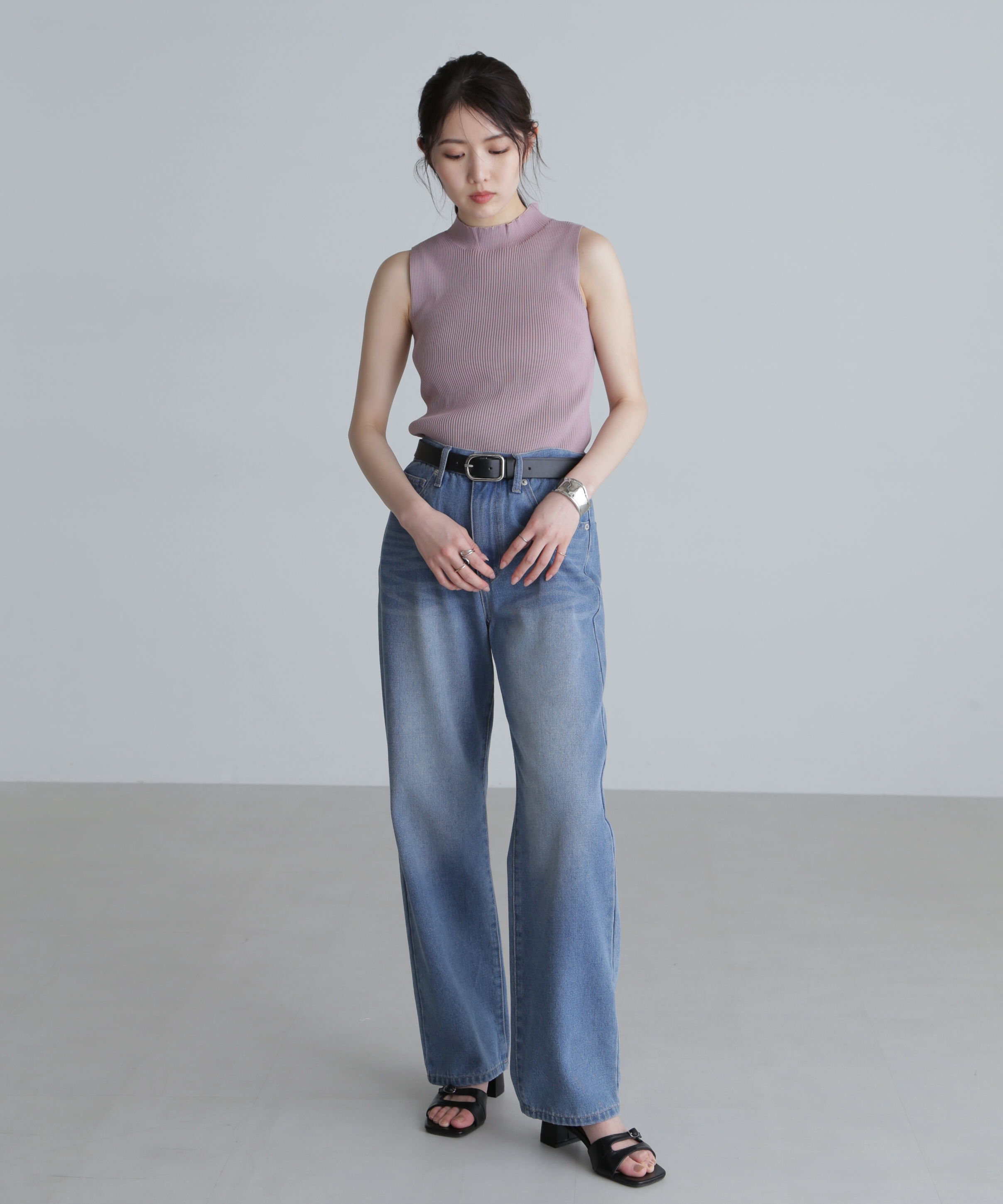  「〈洗える〉マシンウォッシャブルノースリーブニット」|ニット・セーター|