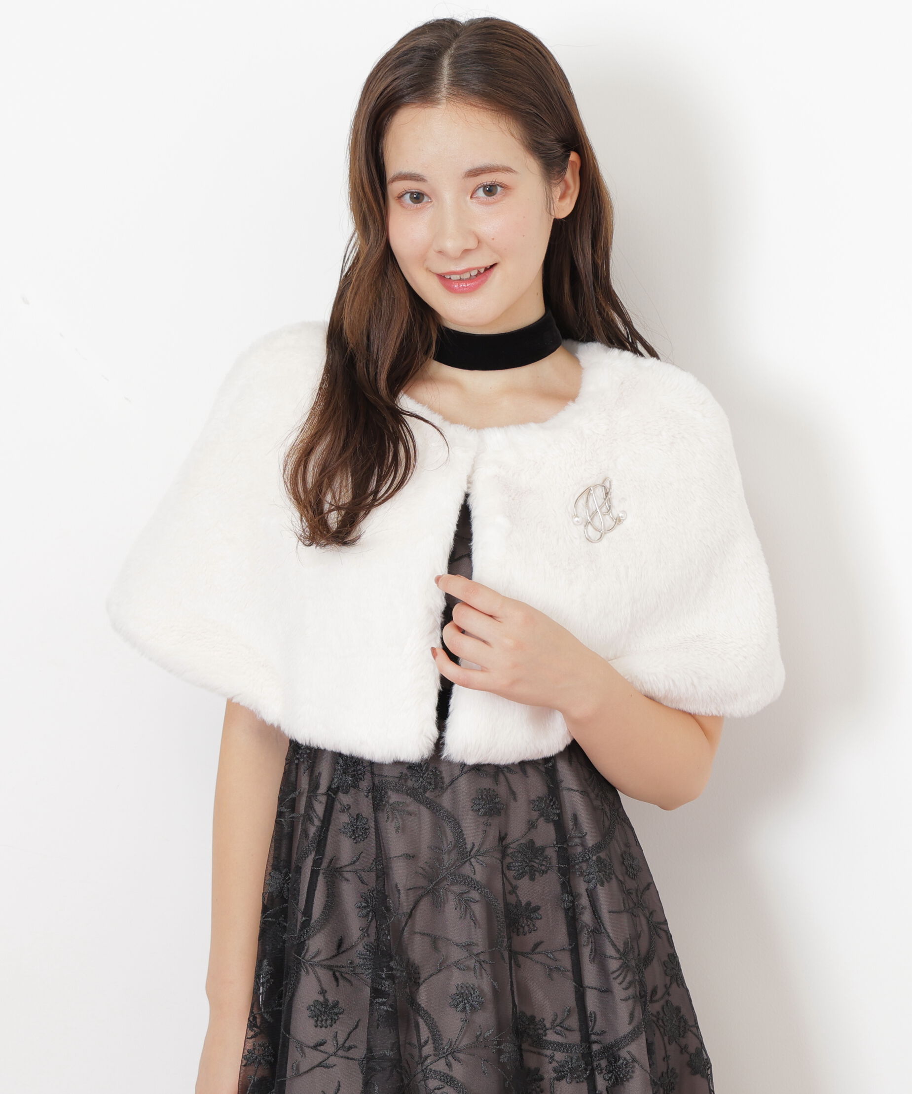  「＜ｍｉｋｕさんコラボ＞フェイクファーケープ」|その他|