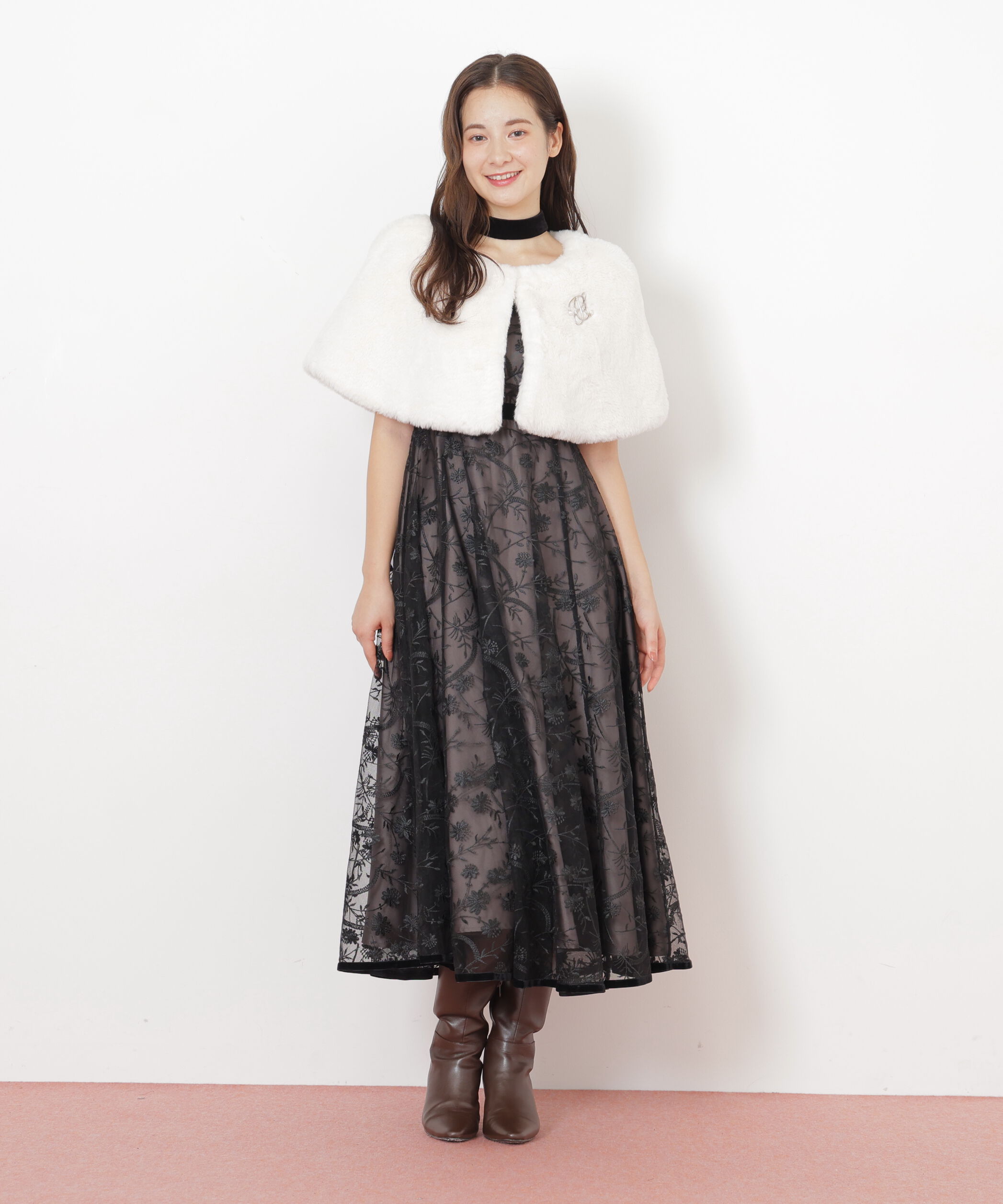  「＜ｍｉｋｕさんコラボ＞フェイクファーケープ」|その他|