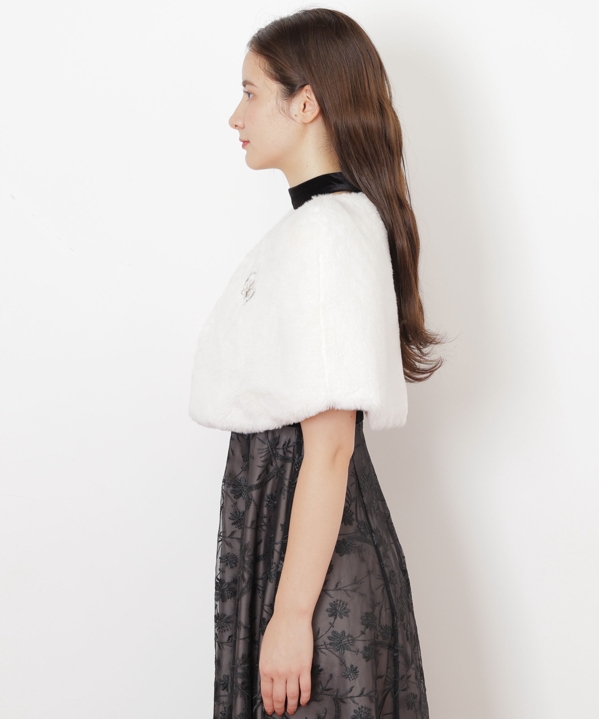  「＜ｍｉｋｕさんコラボ＞フェイクファーケープ」|その他|