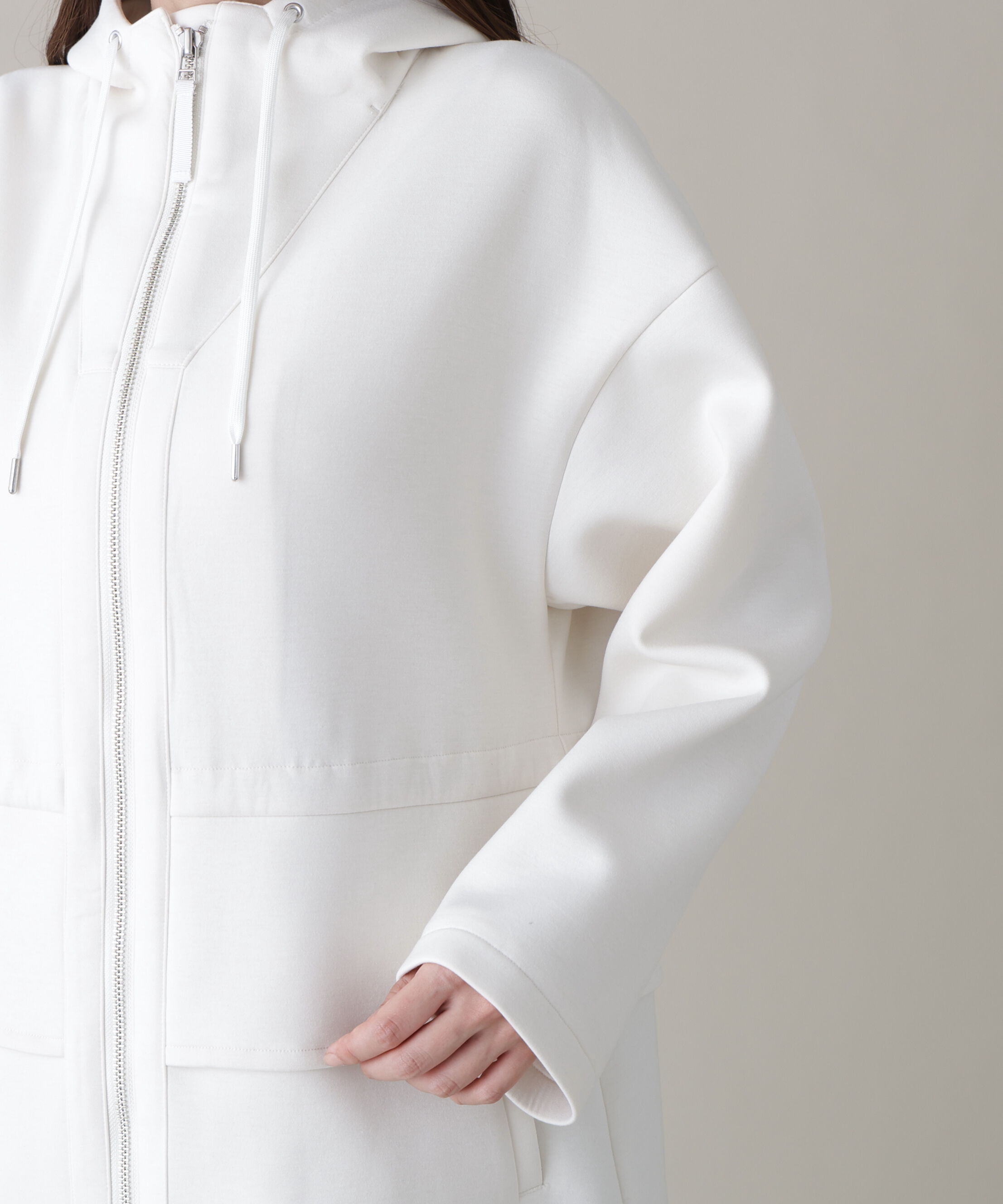  「ウエストフレアダンボールフーディー」|ブルゾン・スタジャン|