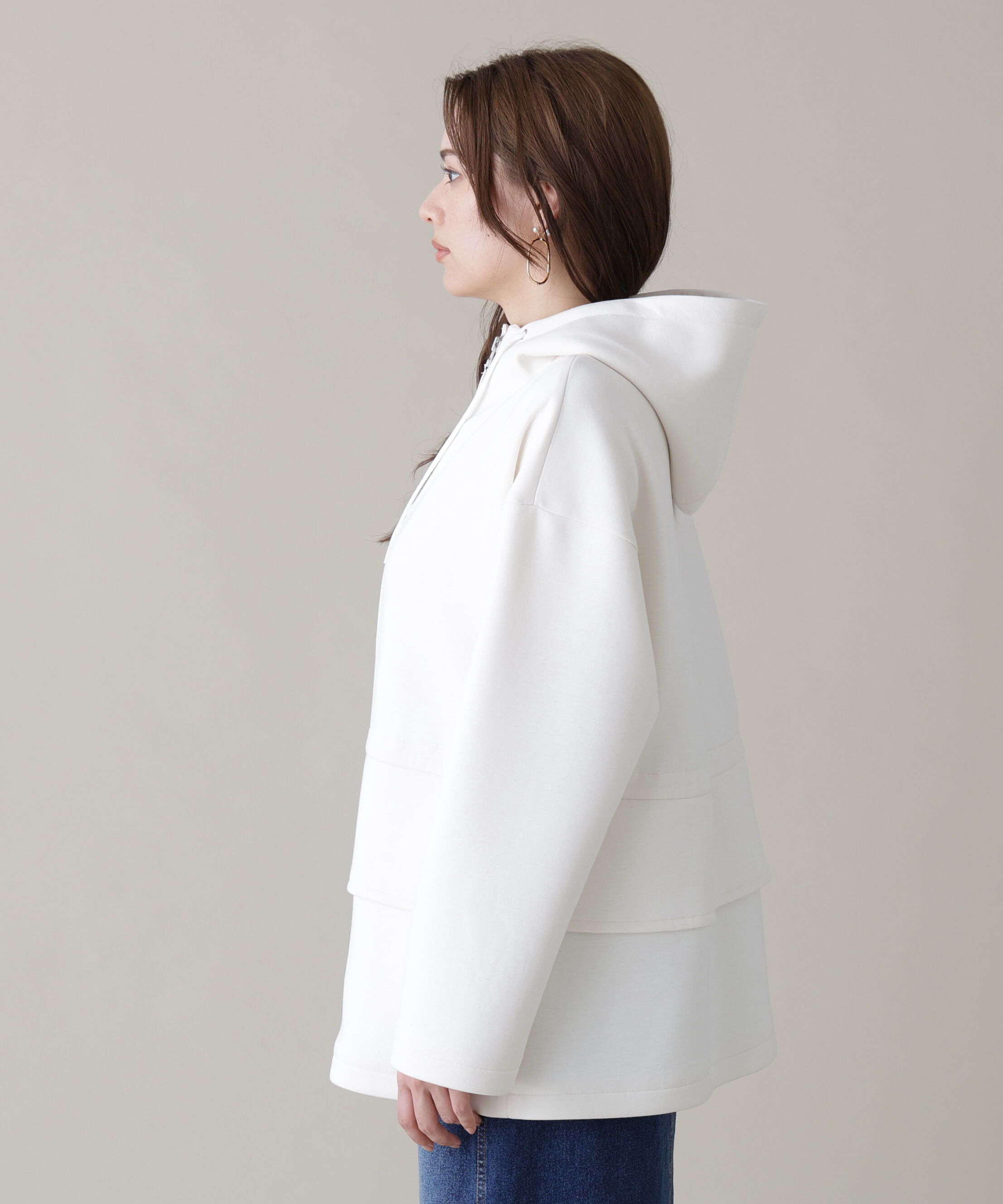  「ウエストフレアダンボールフーディー」|ブルゾン・スタジャン|