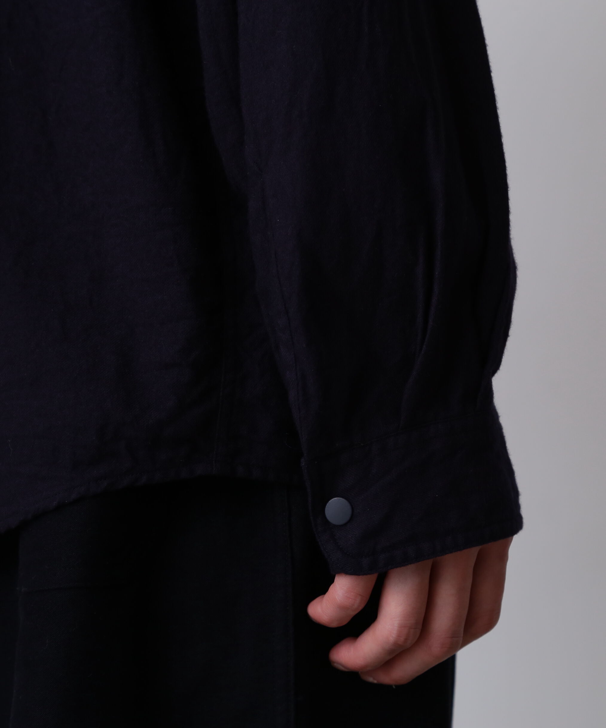YLEVE 「Ｙ /  BRUSHED ORGANIC COTTON TENCEL SNAP SHIRT」|シャツ・ブラウス|