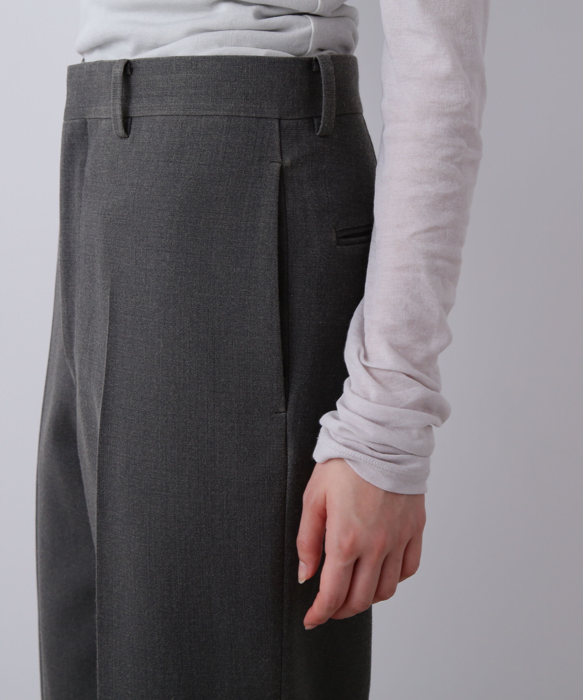 YLEVE 「YLEVE / VINTAGE PIGMENTDYE WOOL TROUSERS」|その他|