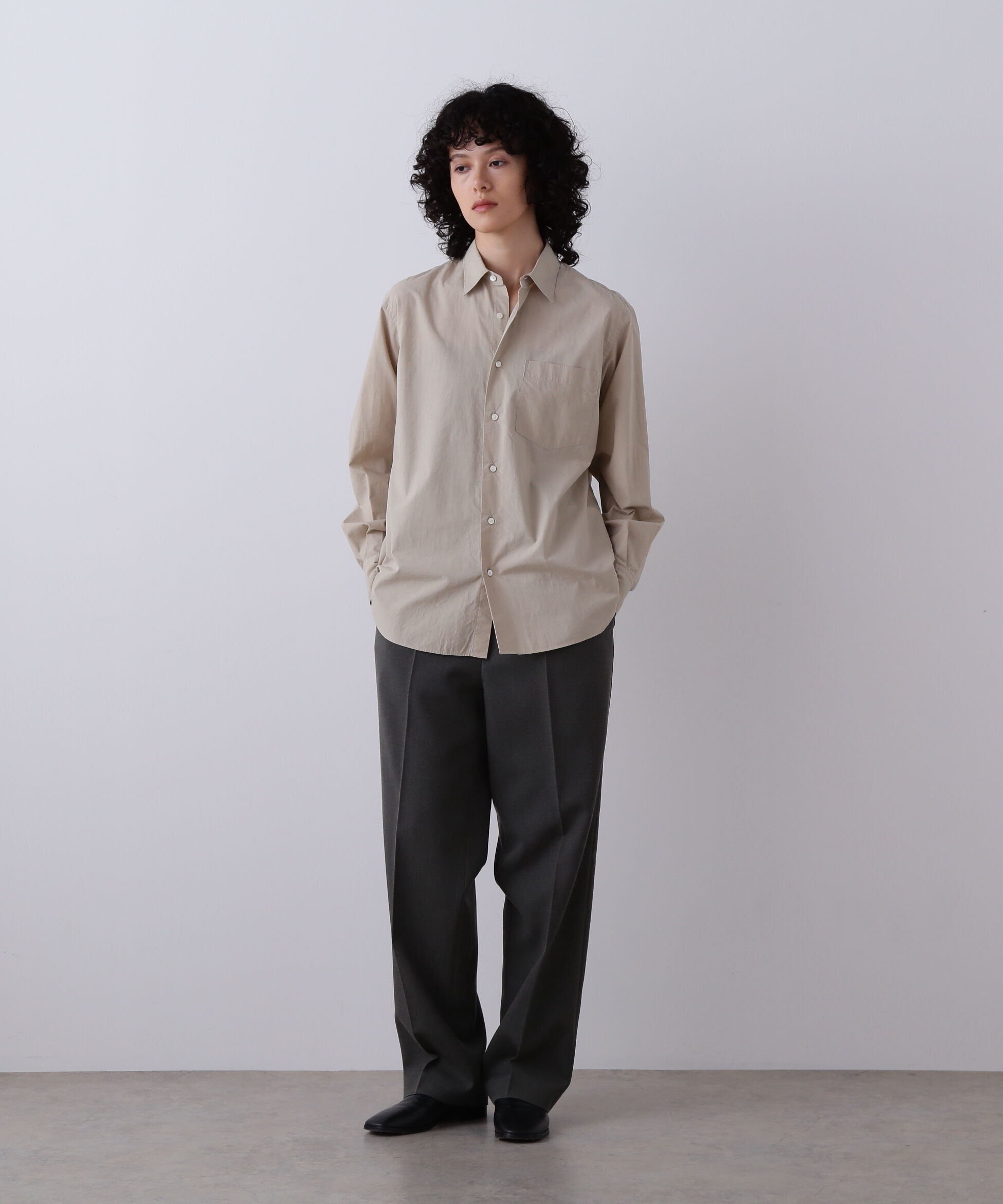 YLEVE 「YLEVE / VINTAGE PIGMENTDYE WOOL TROUSERS」|その他|