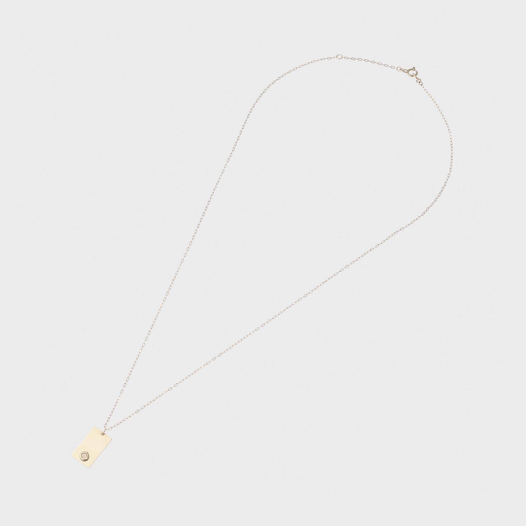 COCOSHNIK「カラーストーン（ムーンストーン）スクエアプレート　ネックレス」|ネックレス|